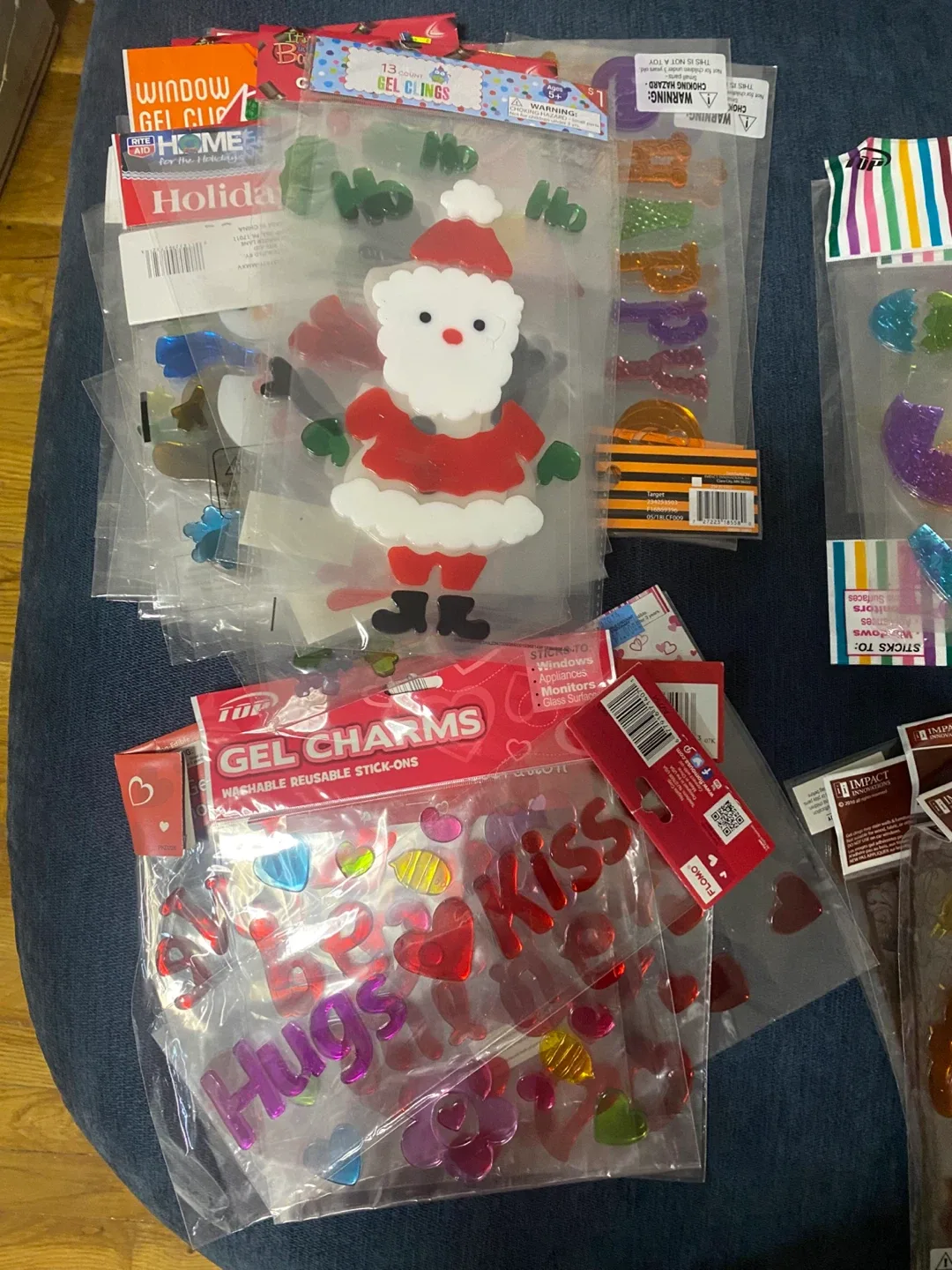 Window Gel Clings Lot image indicator(3)