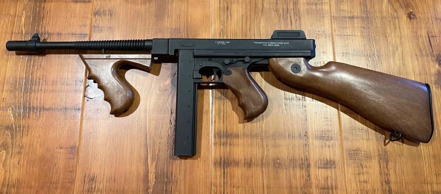 Thompson Toy - Chicago Type Writer Edition image indicator(2)