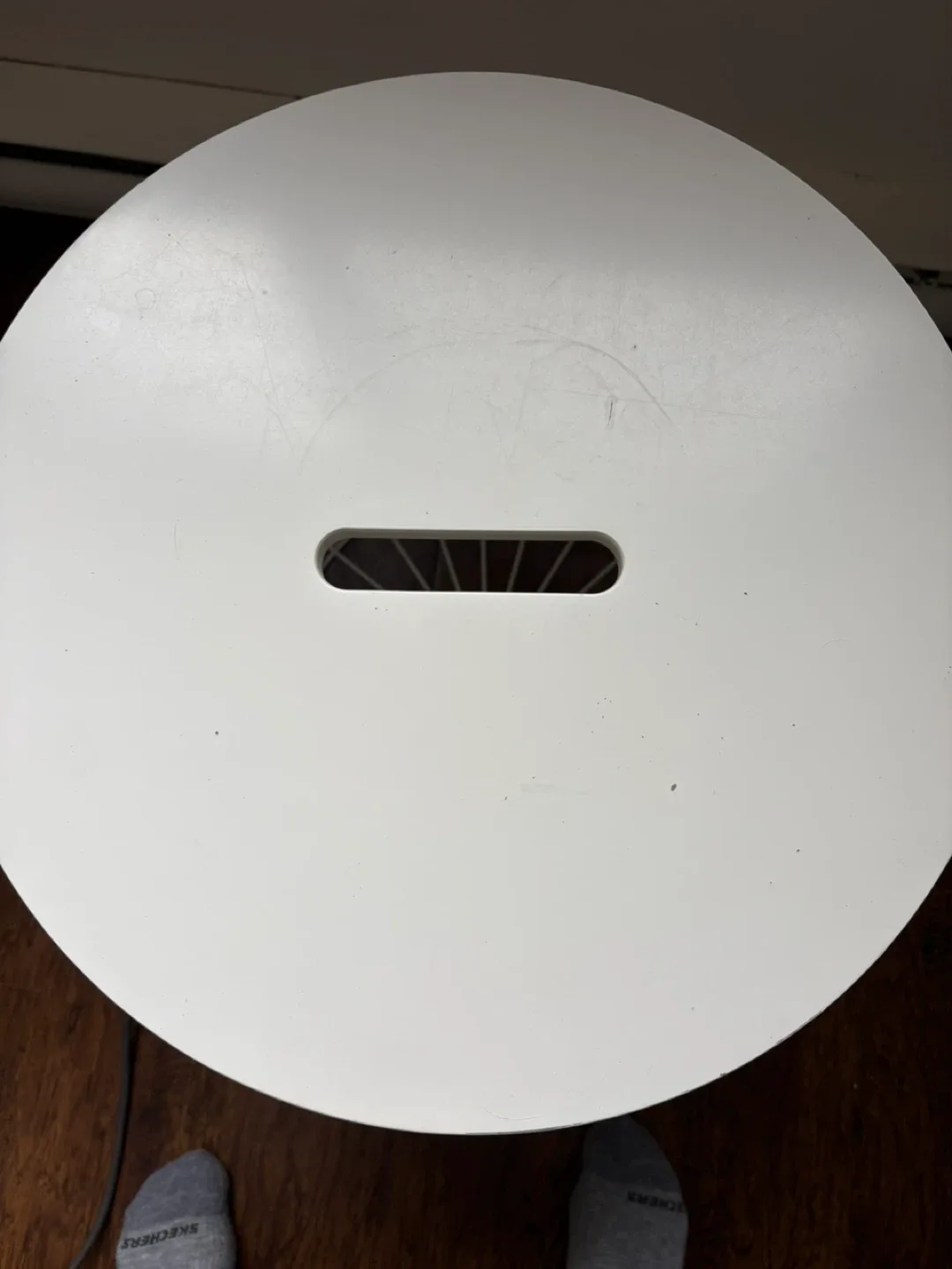 IKEA White Metal Basket Table image indicator(3)