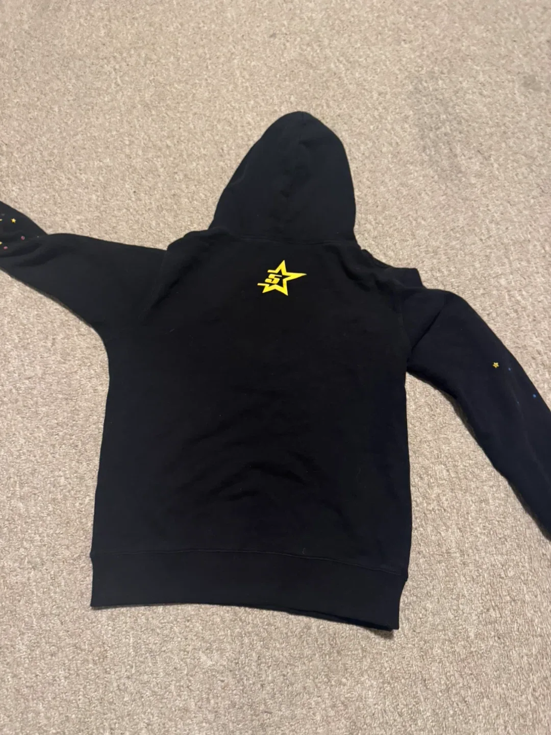 Spider Hoodie rep image indicator(2)