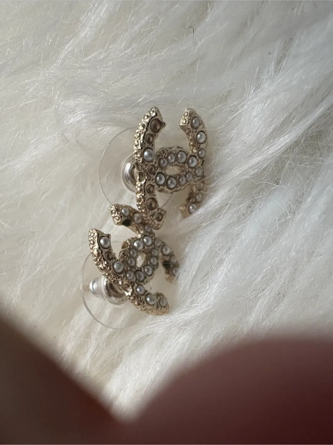 Chanel CC Earrings image indicator(3)