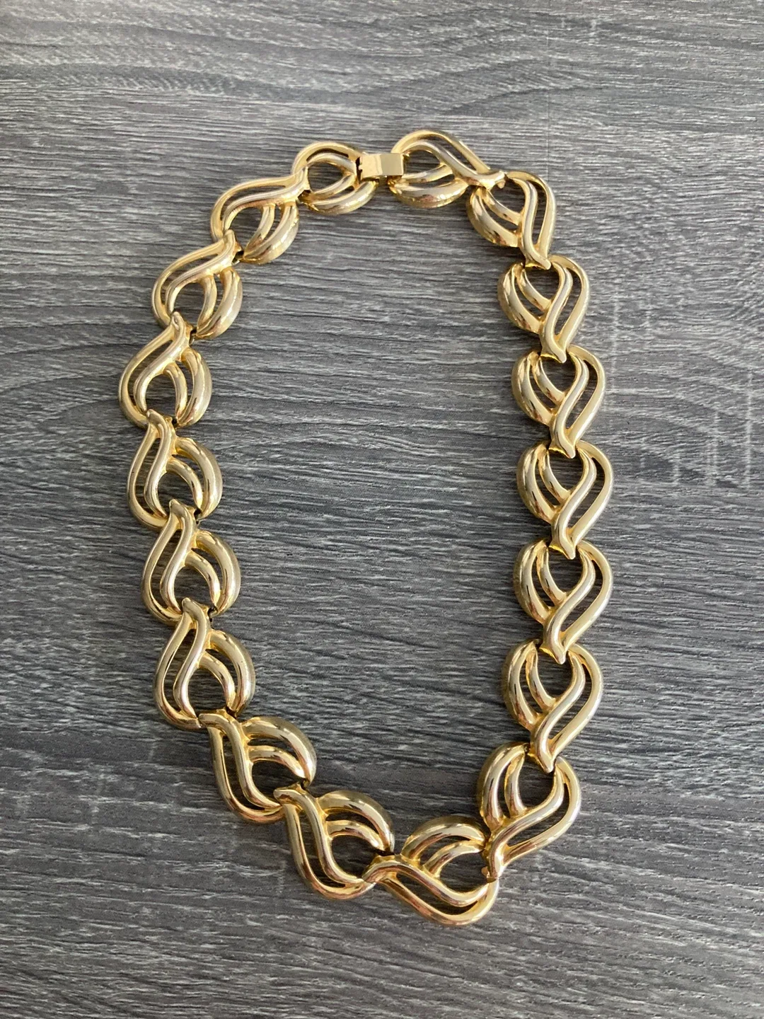 Vintage Gold Tone Necklace
