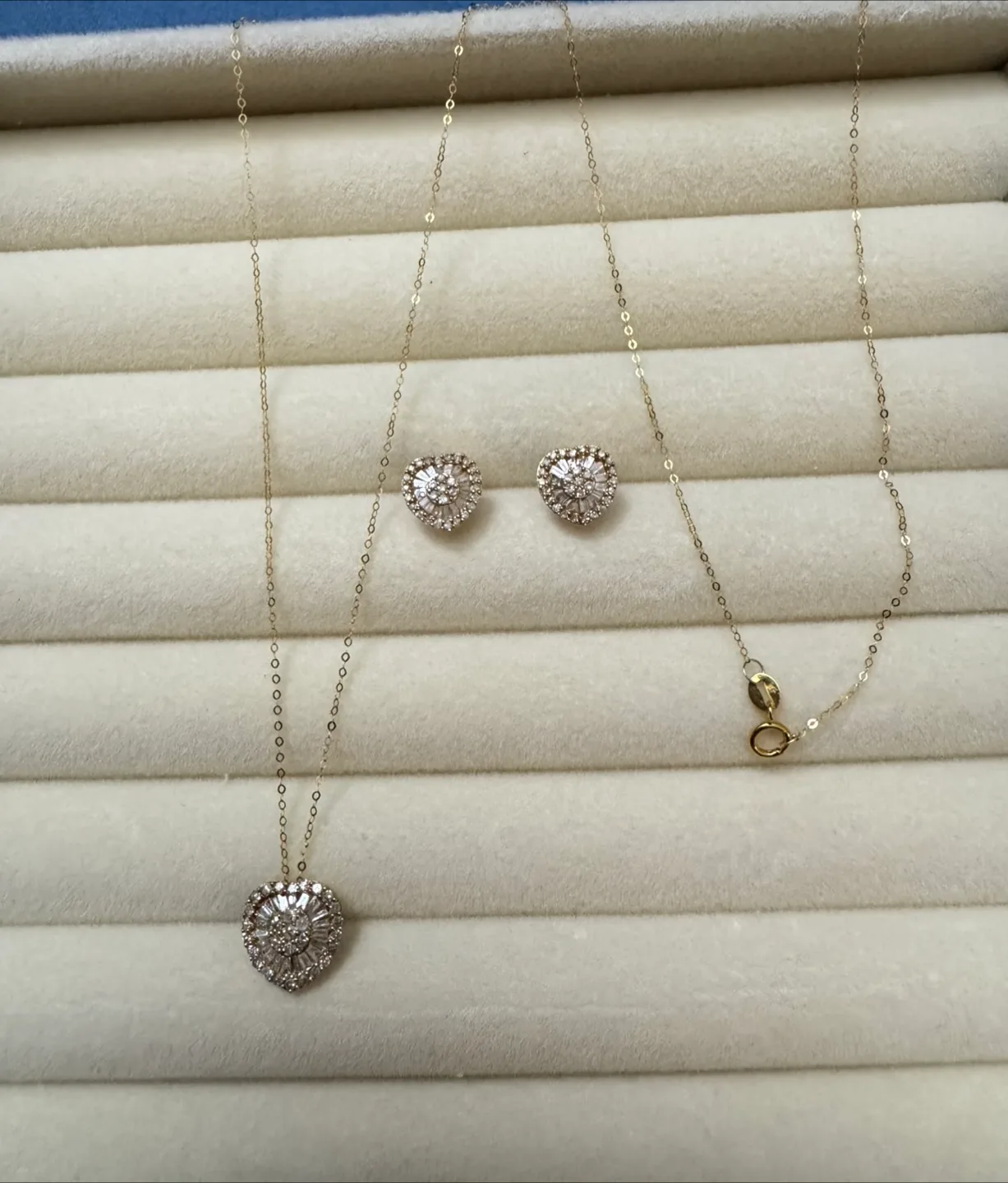 Diamond Heart Necklace & Earrings Set thumbnail