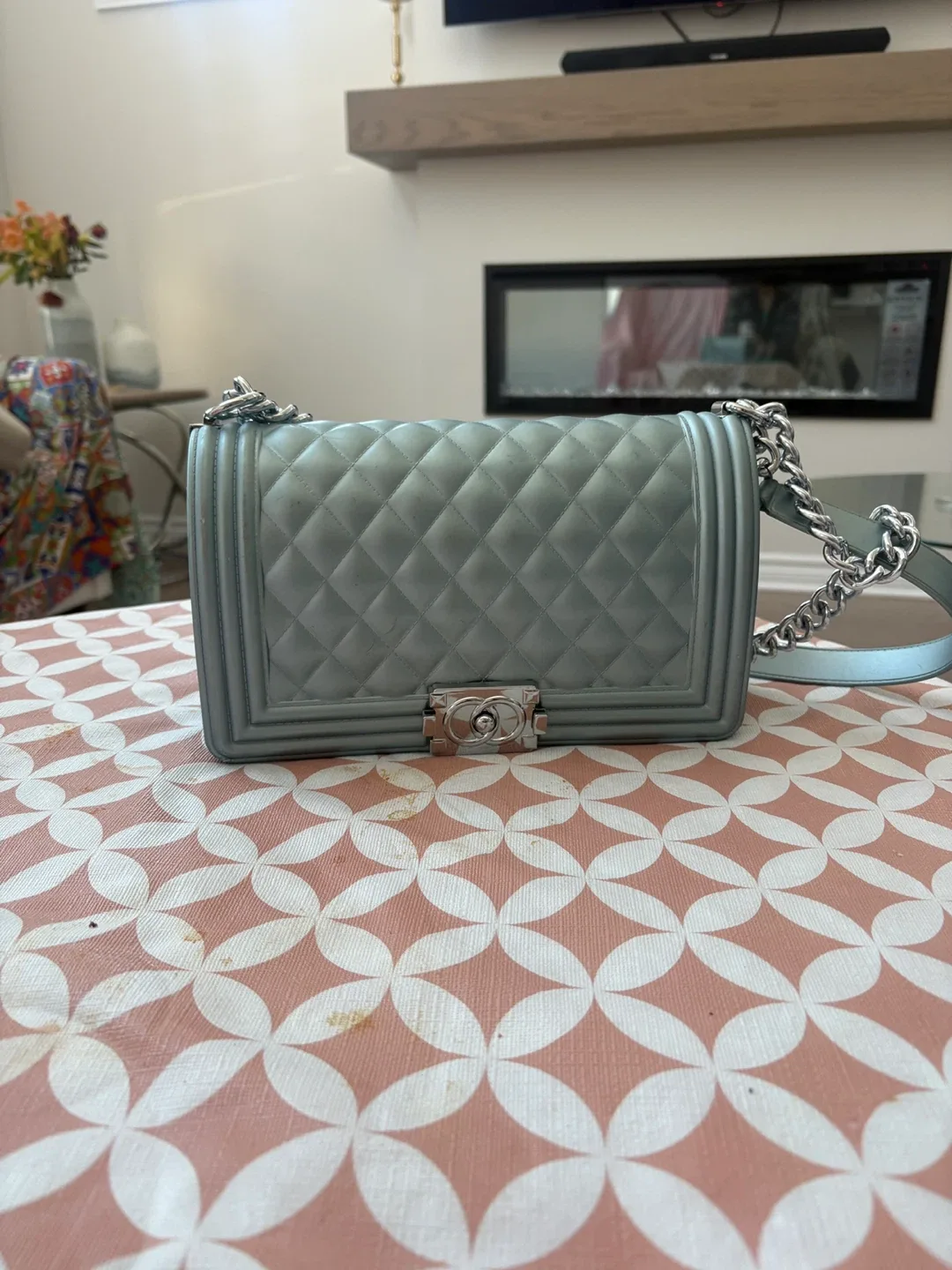 Quilted Chain Shoulder Bag - Light Blue