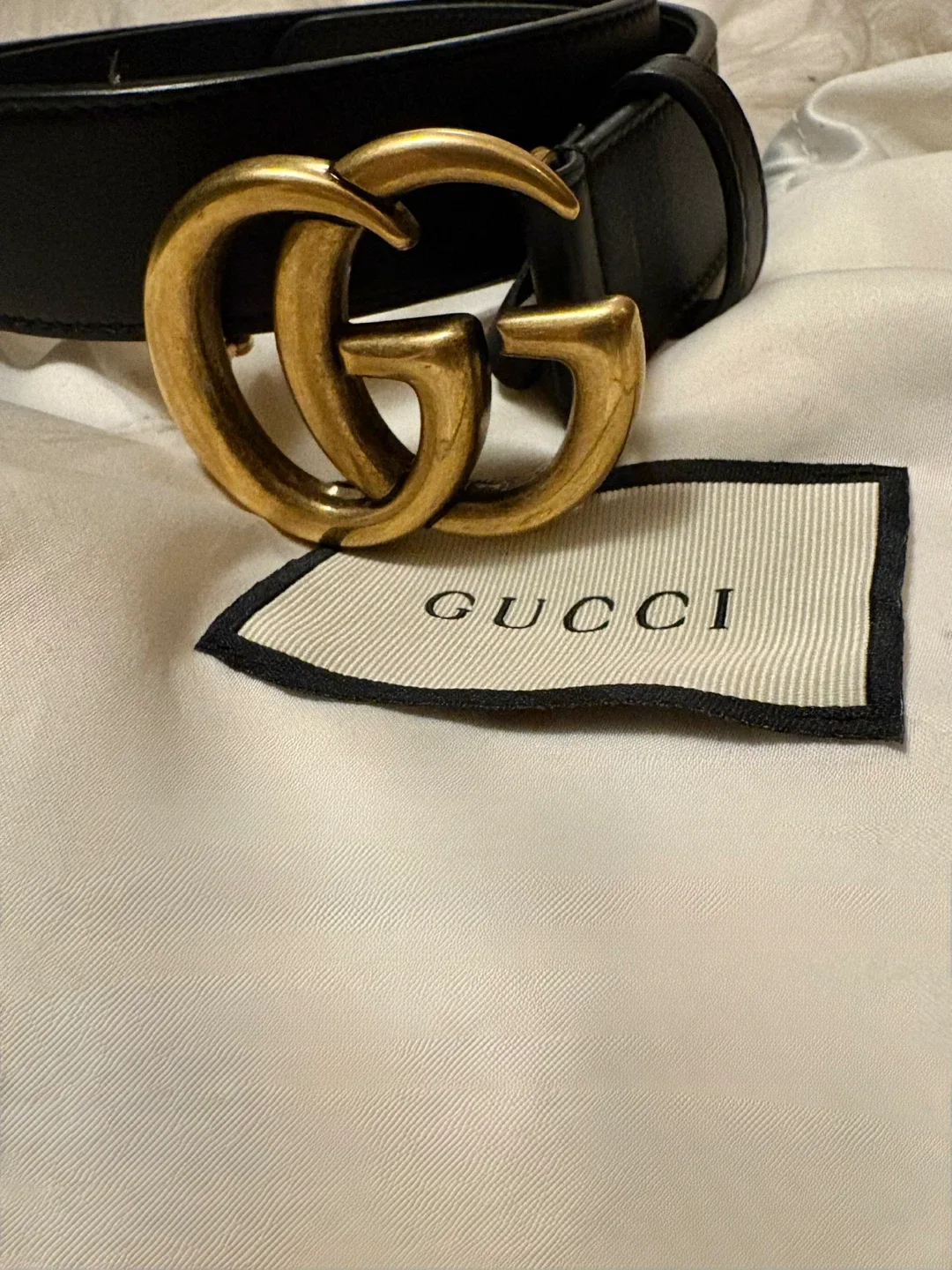 Gucci Black Leather Belt with Gold Buckle image indicator(2)