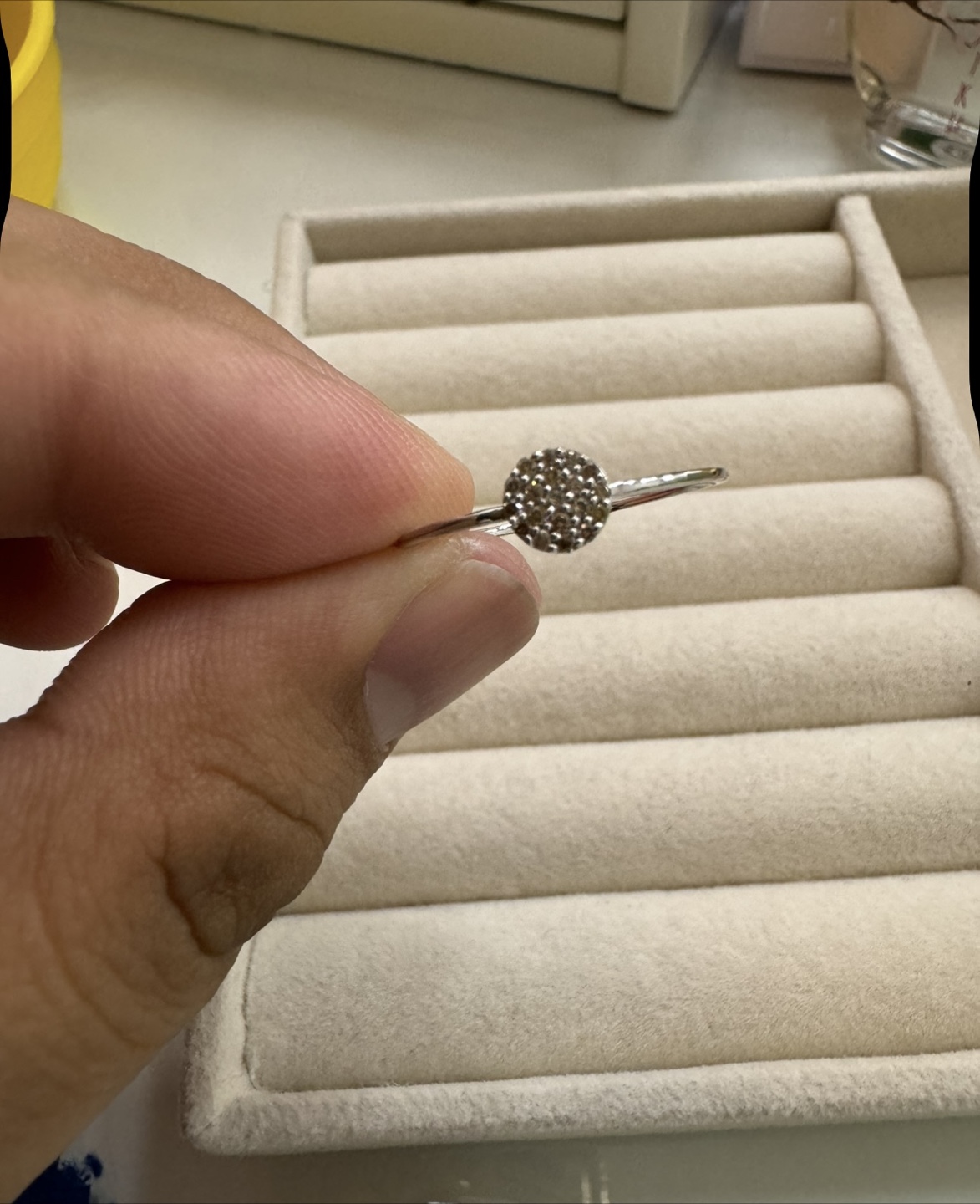 18K real gold with 0.10 carats of natural diamond ring - photo 5