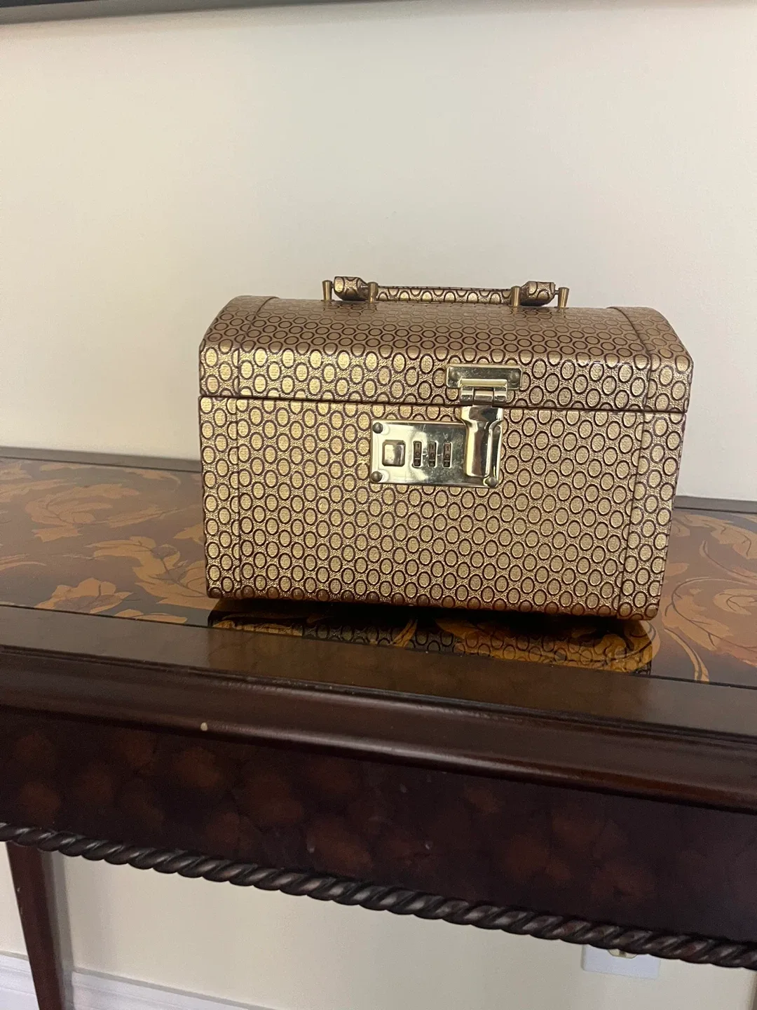 Jewelry Box with Combination Lock thumbnail