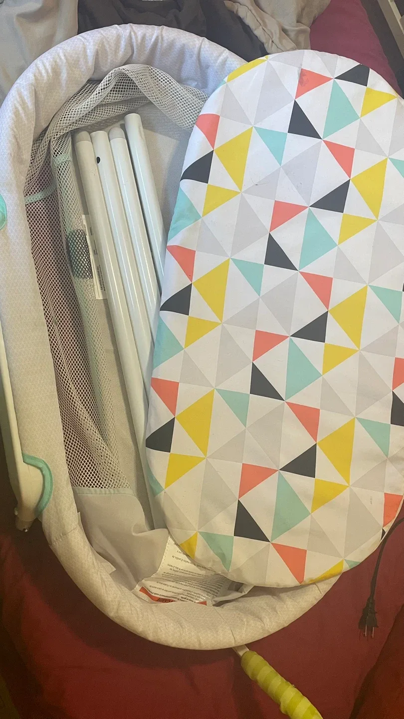 Baby Bassinet image indicator(2)