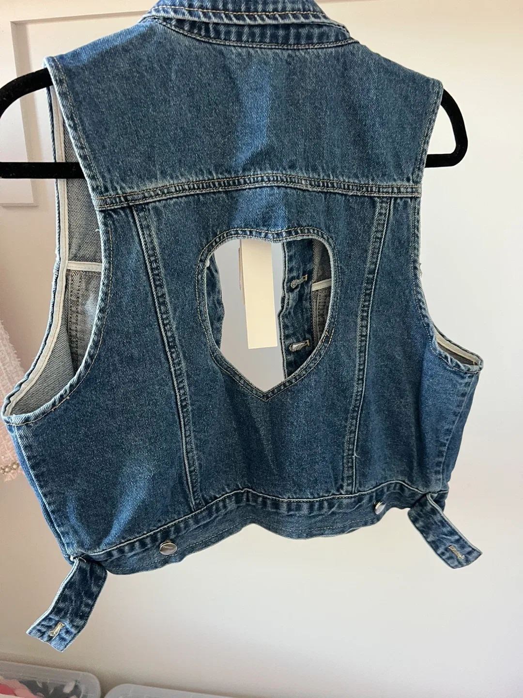Hip girl Denim Vest - Size M image indicator(2)