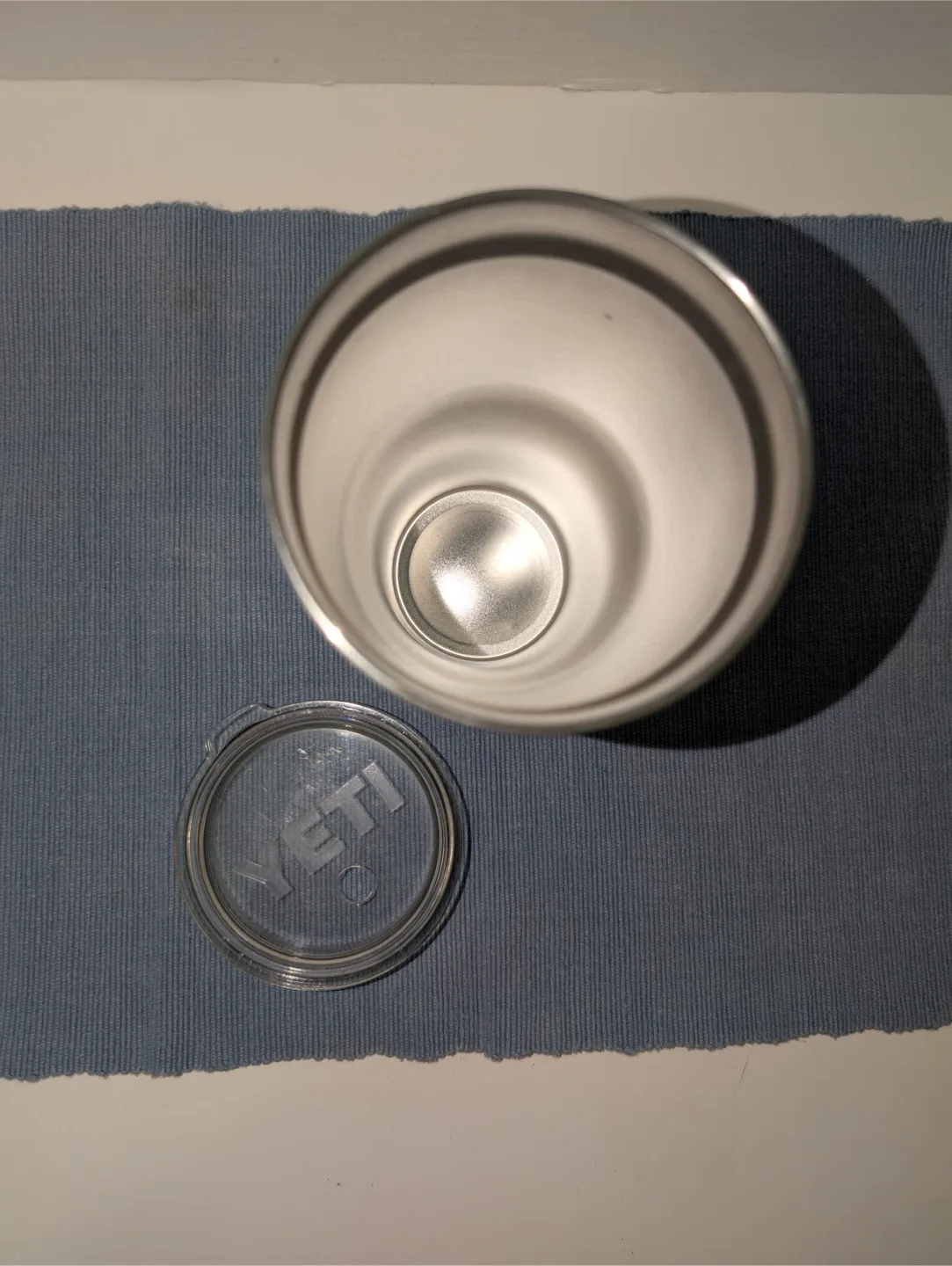 Yeti 30oz Tumbler - Blue image indicator(8)