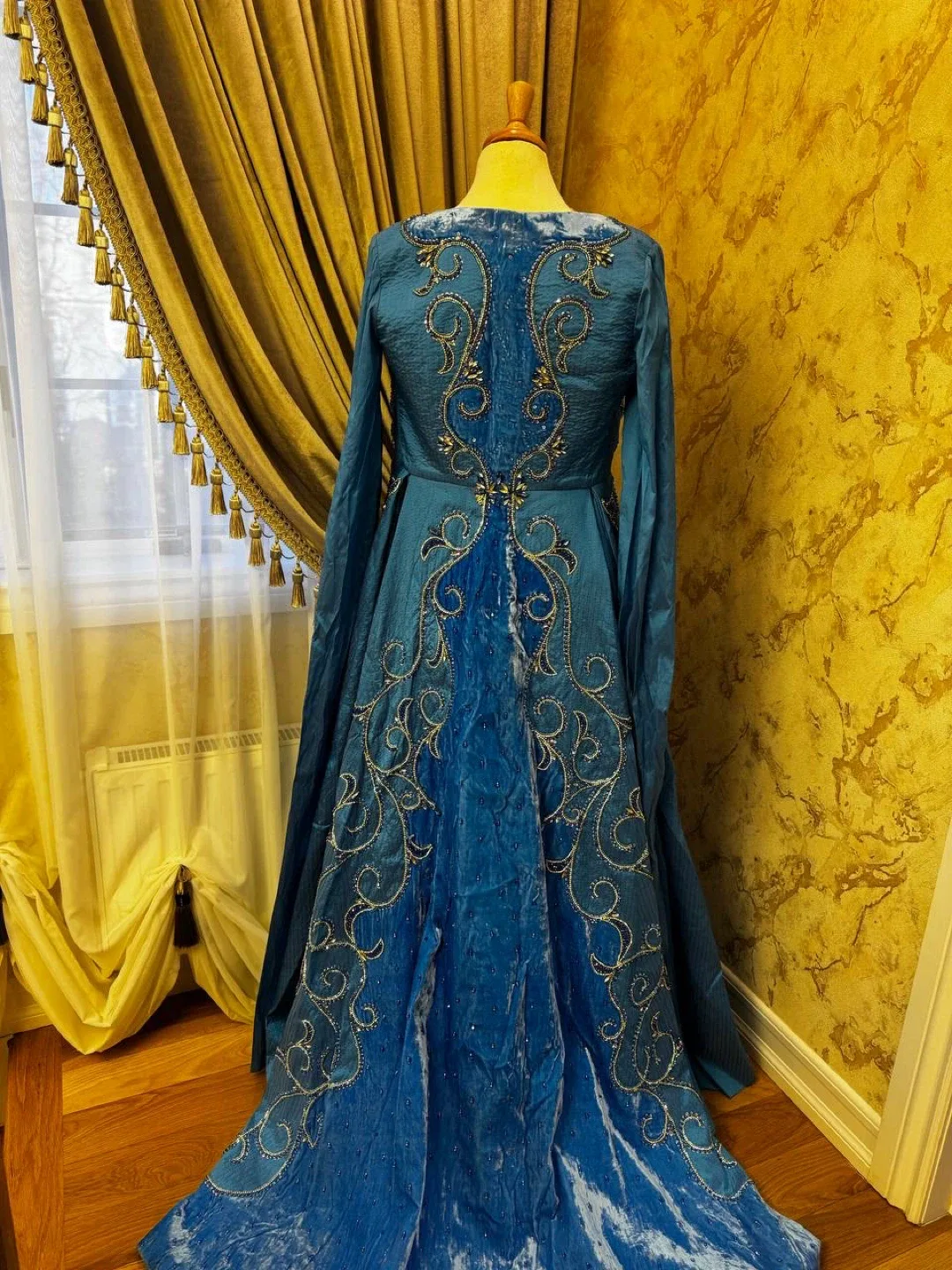 Blue Embellished Dress, Crown, and Jewelry Set image indicator(5)