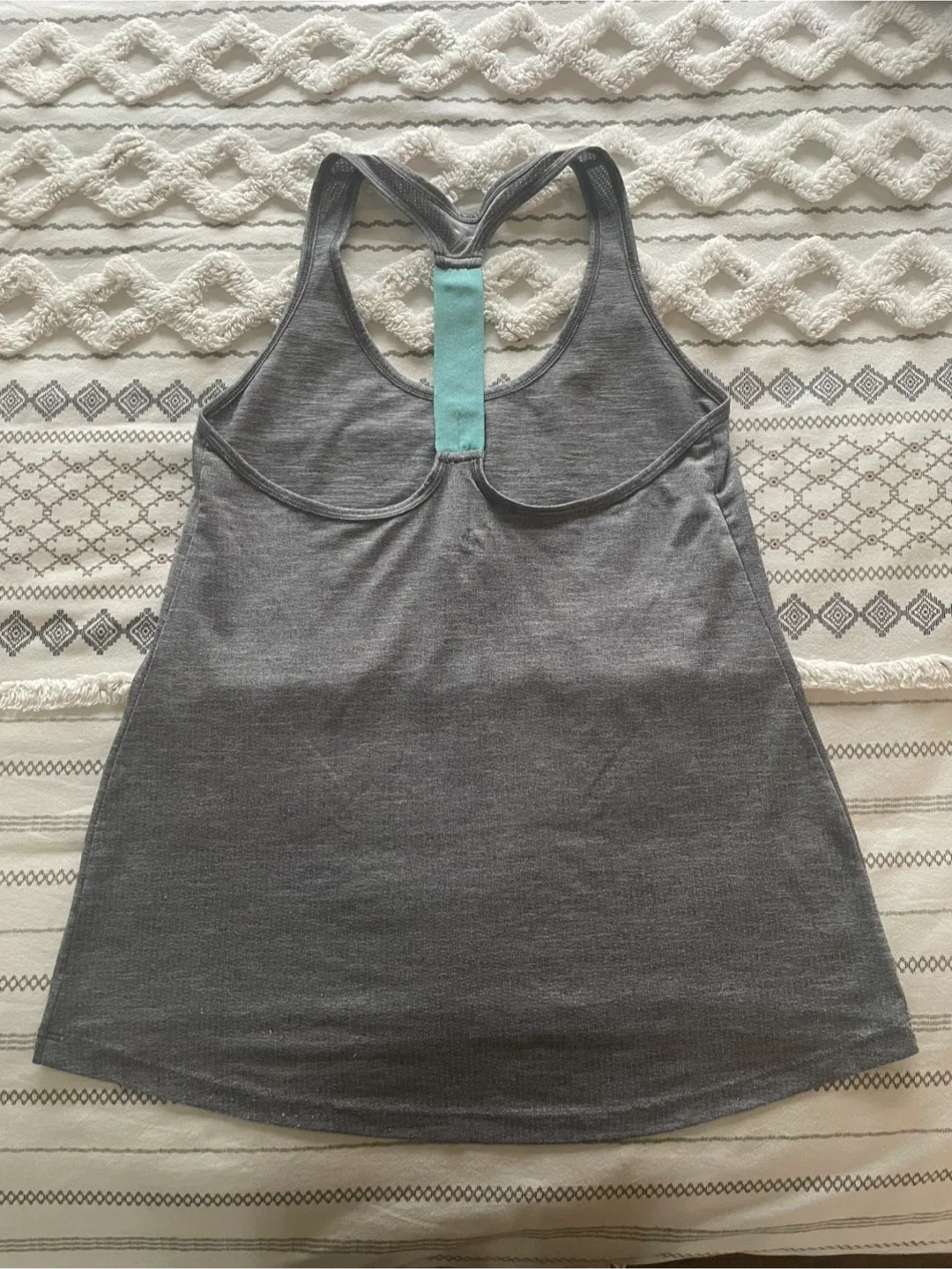 Old Navy Active Tank Top - Size S image indicator(5)