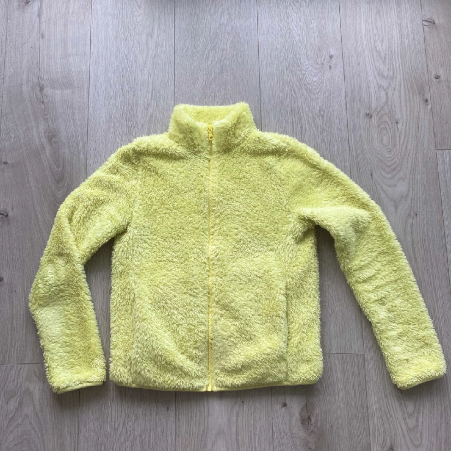 UNIQLO Fluffy Yarn Fleece Full Zip Sweater (XXS)