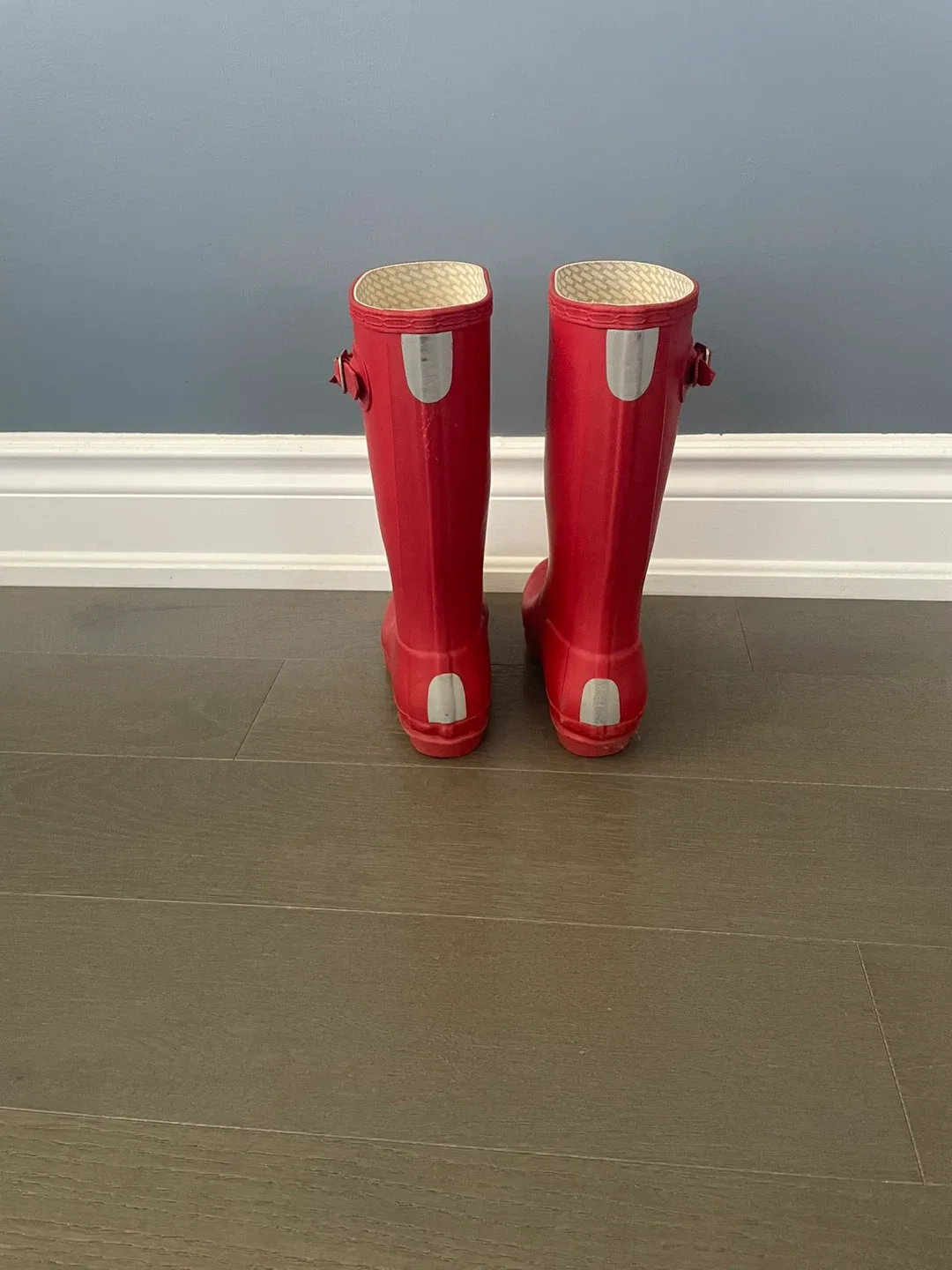 Hunter Red Rain Boots image indicator(2)