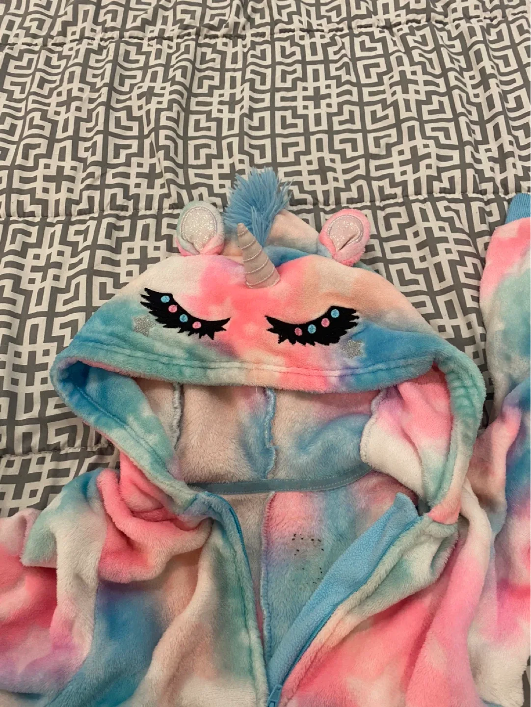 Unicorn Tie Dye Onesie - Size 10/12 image indicator(2)