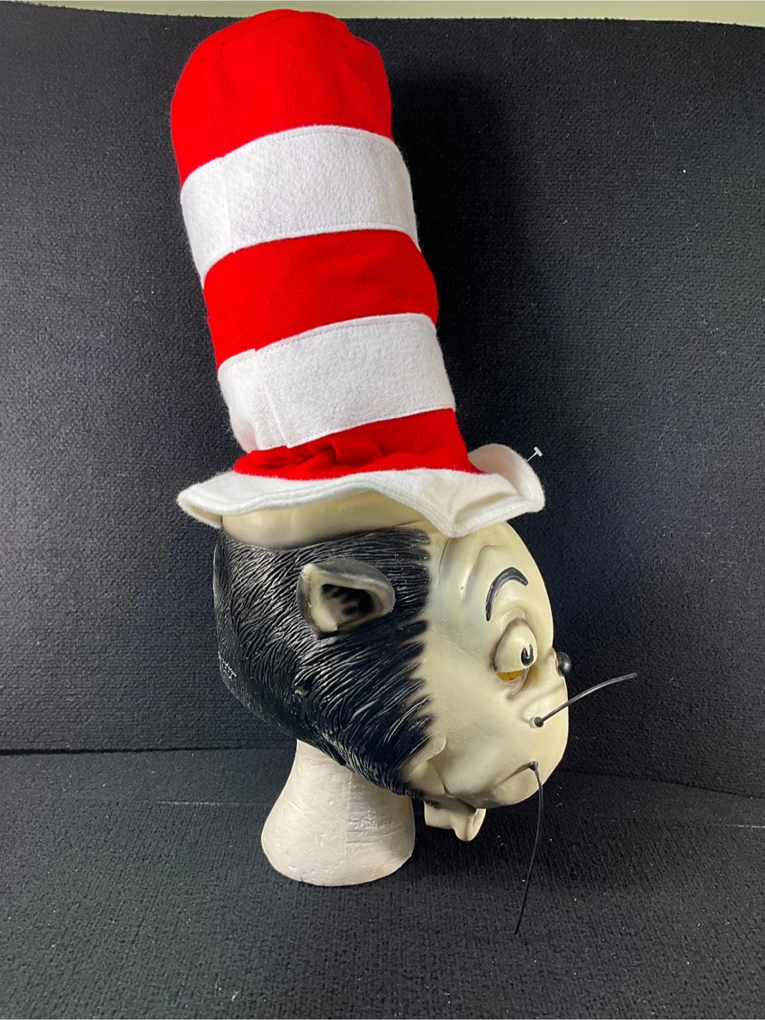 The Cat in the Hat Dr. Seuss Mask - photo 2