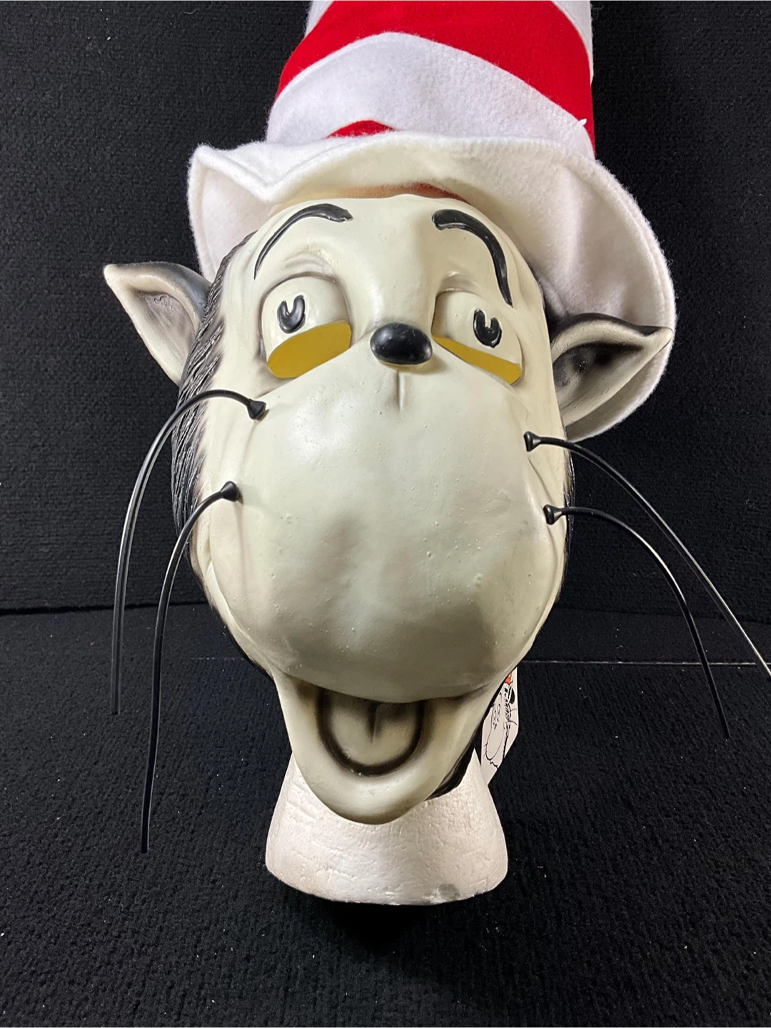 The Cat in the Hat Dr. Seuss Mask - photo 4