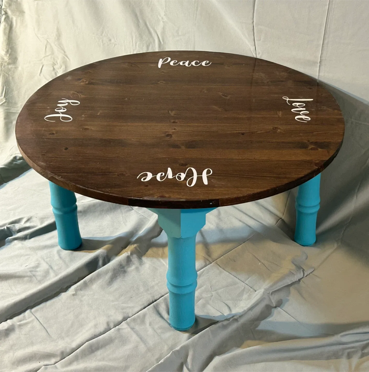 Handcrafted table image indicator(2)