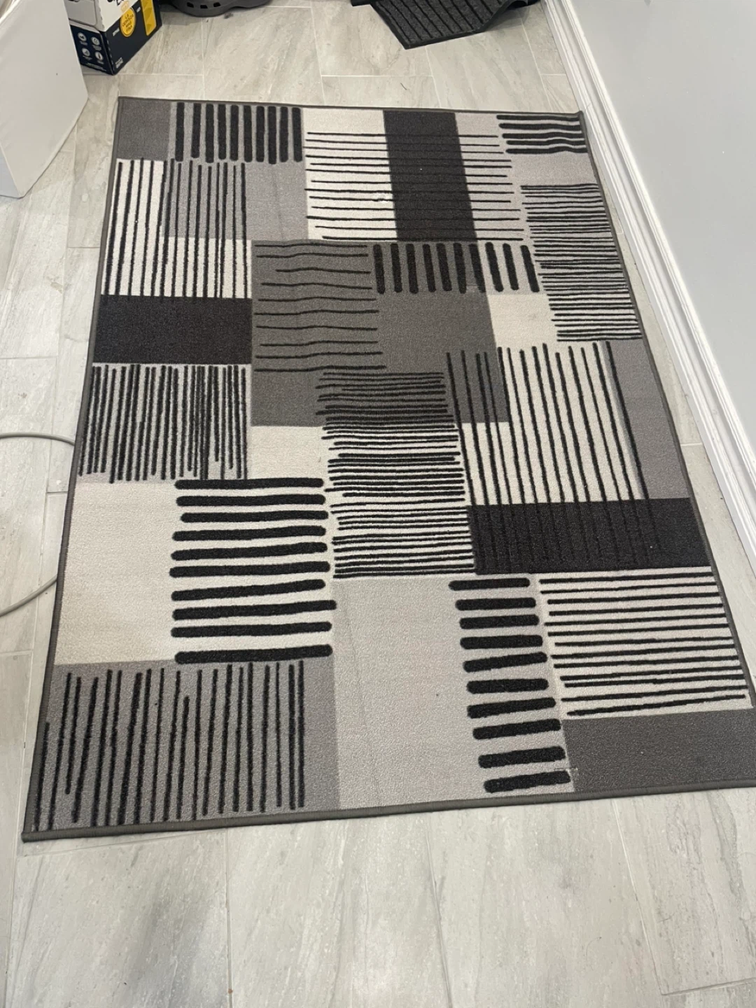 Grey Patterned Area Rug