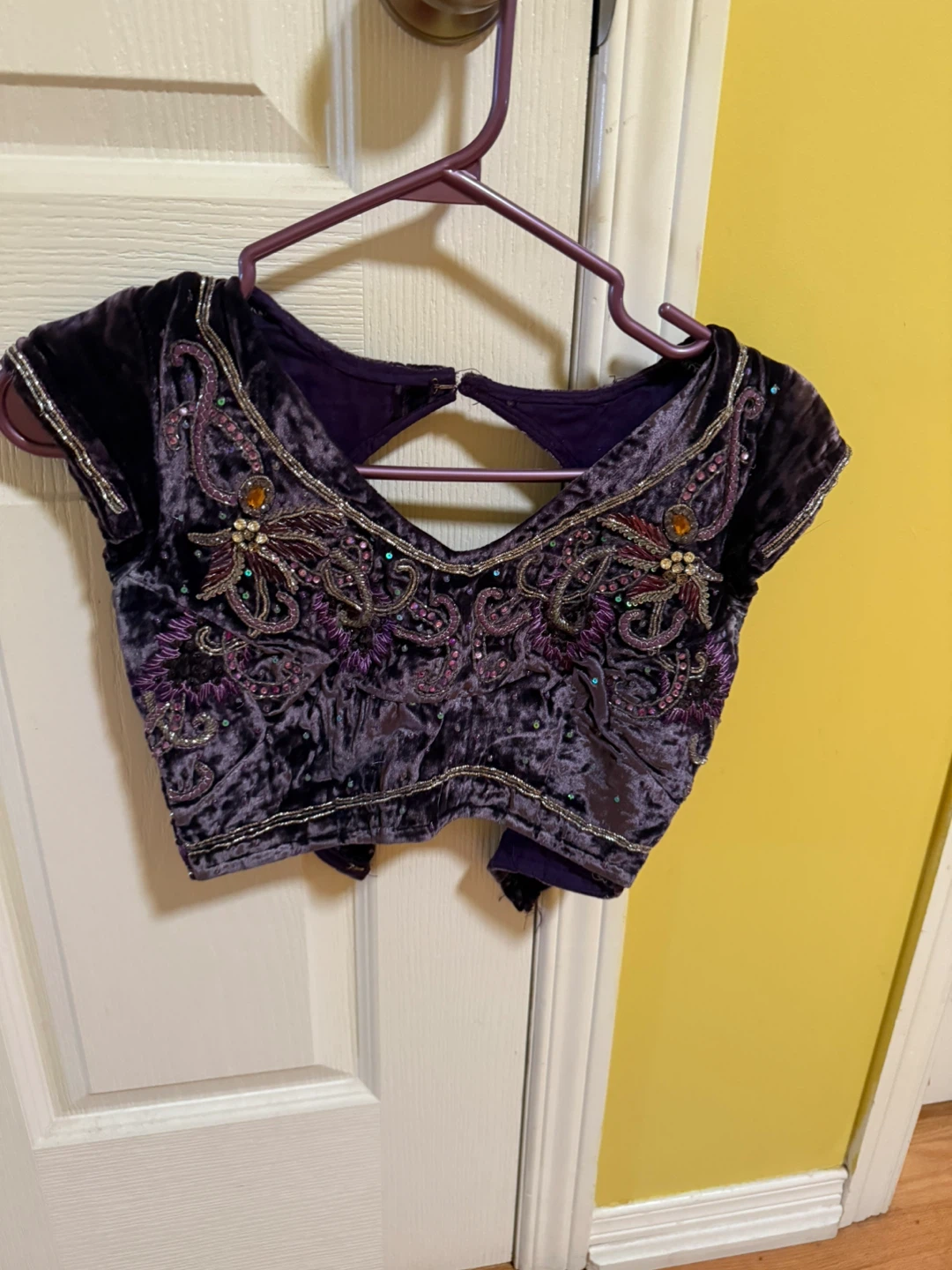 Purple Embroidered Sari with Blouse - photo 4