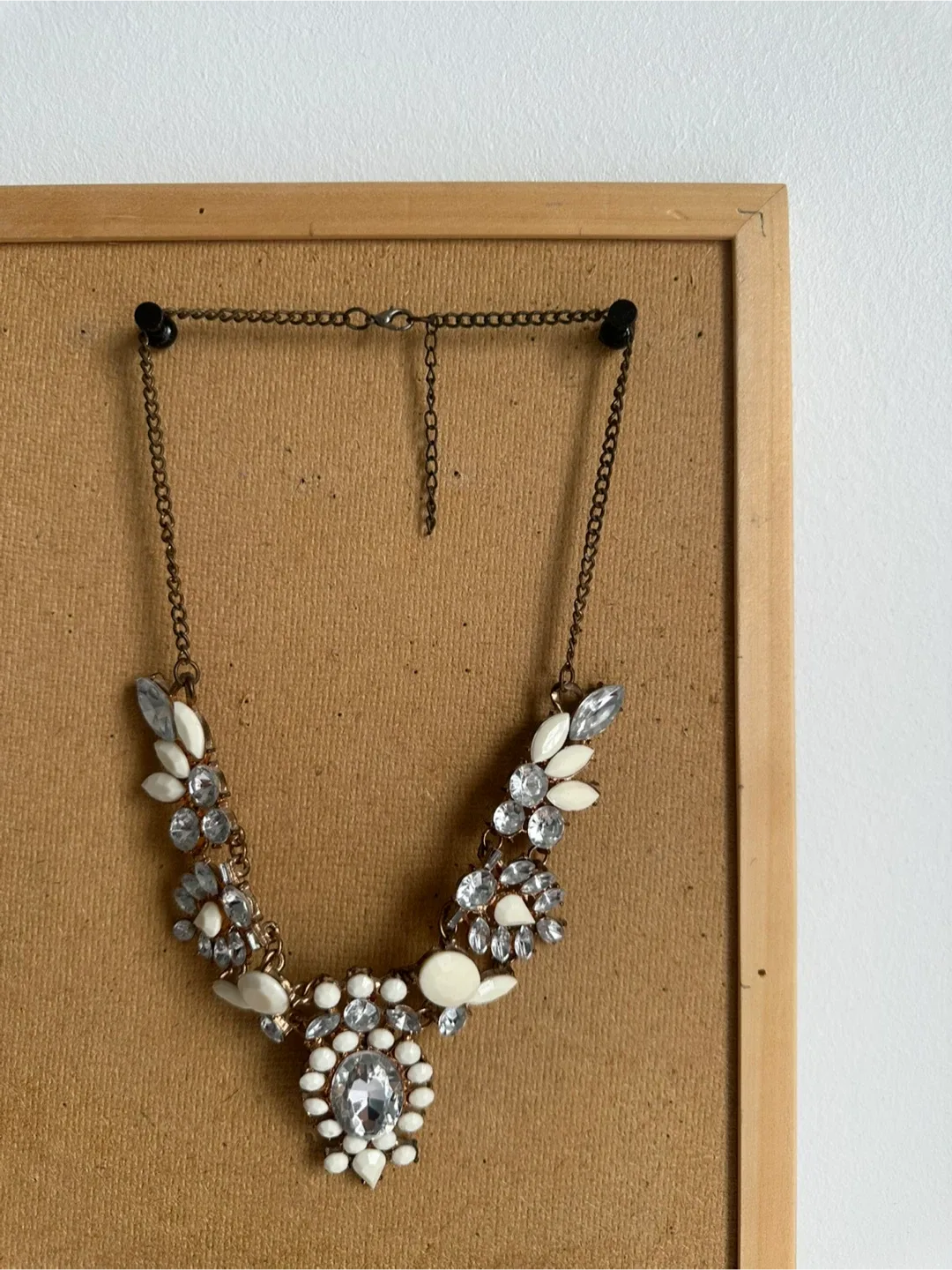 White and Crystal Statement Necklace thumbnail