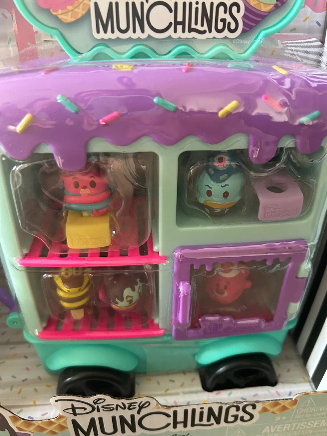 Disney Munchling ice cream Cart - New in Box image indicator(3)