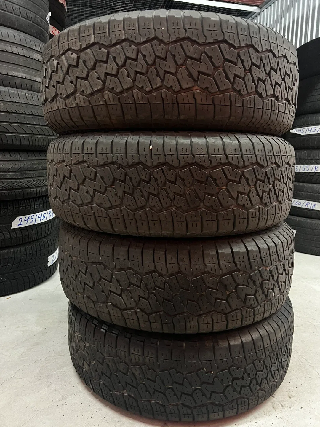 235/65R17 winter tires image indicator(4)