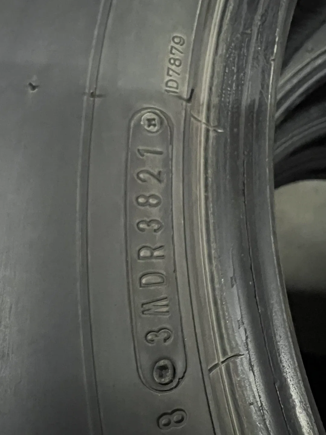 235/65R17 winter tires image indicator(5)
