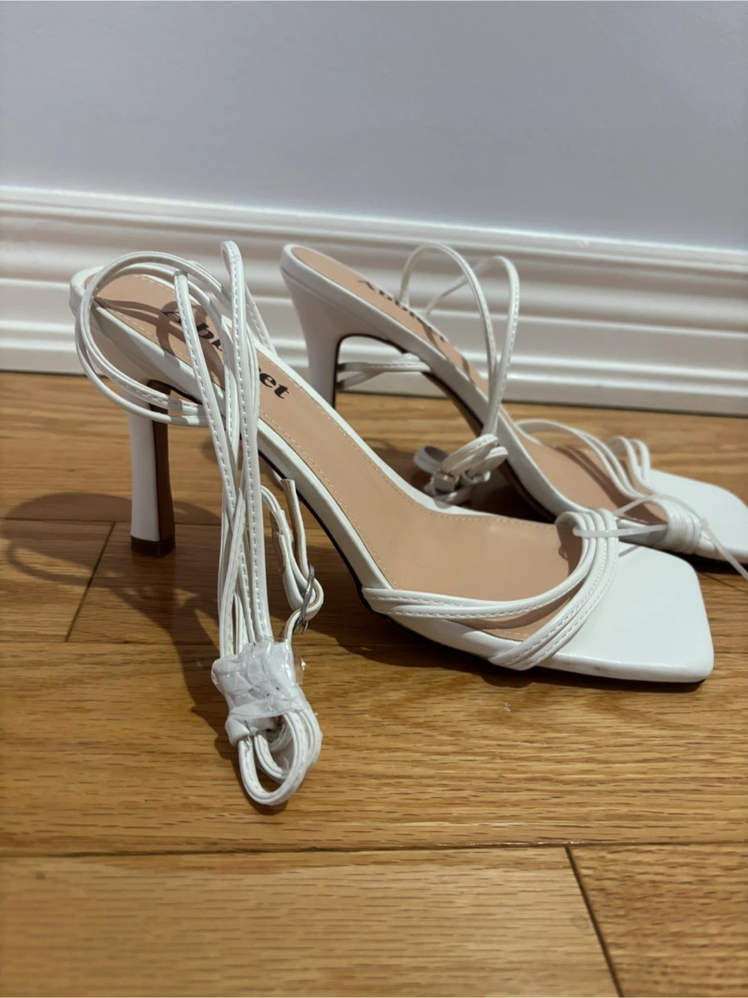 Abbleet White Heels - Size 10 - photo 2