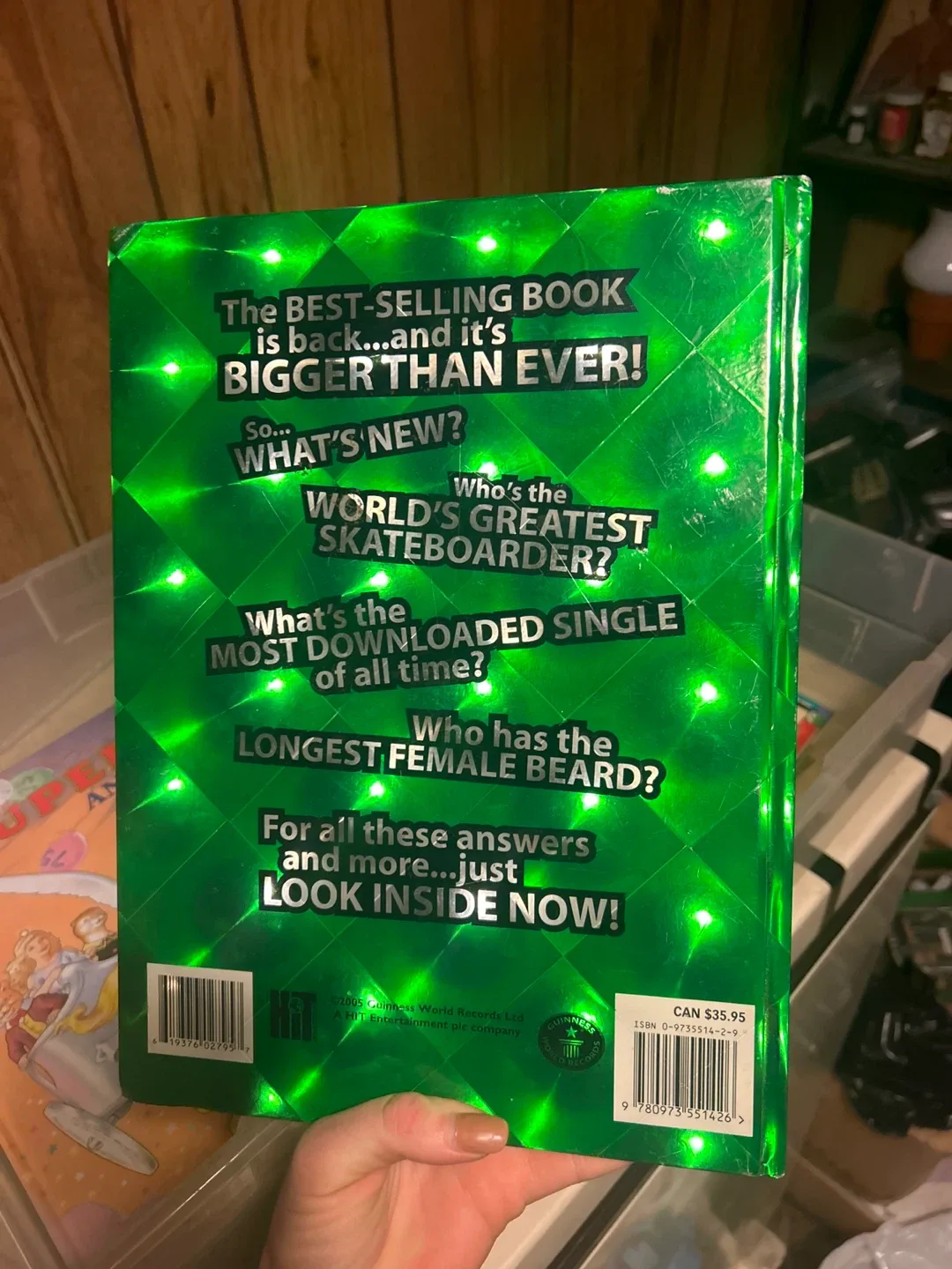 Guinness World Records 2006 Book image indicator(2)