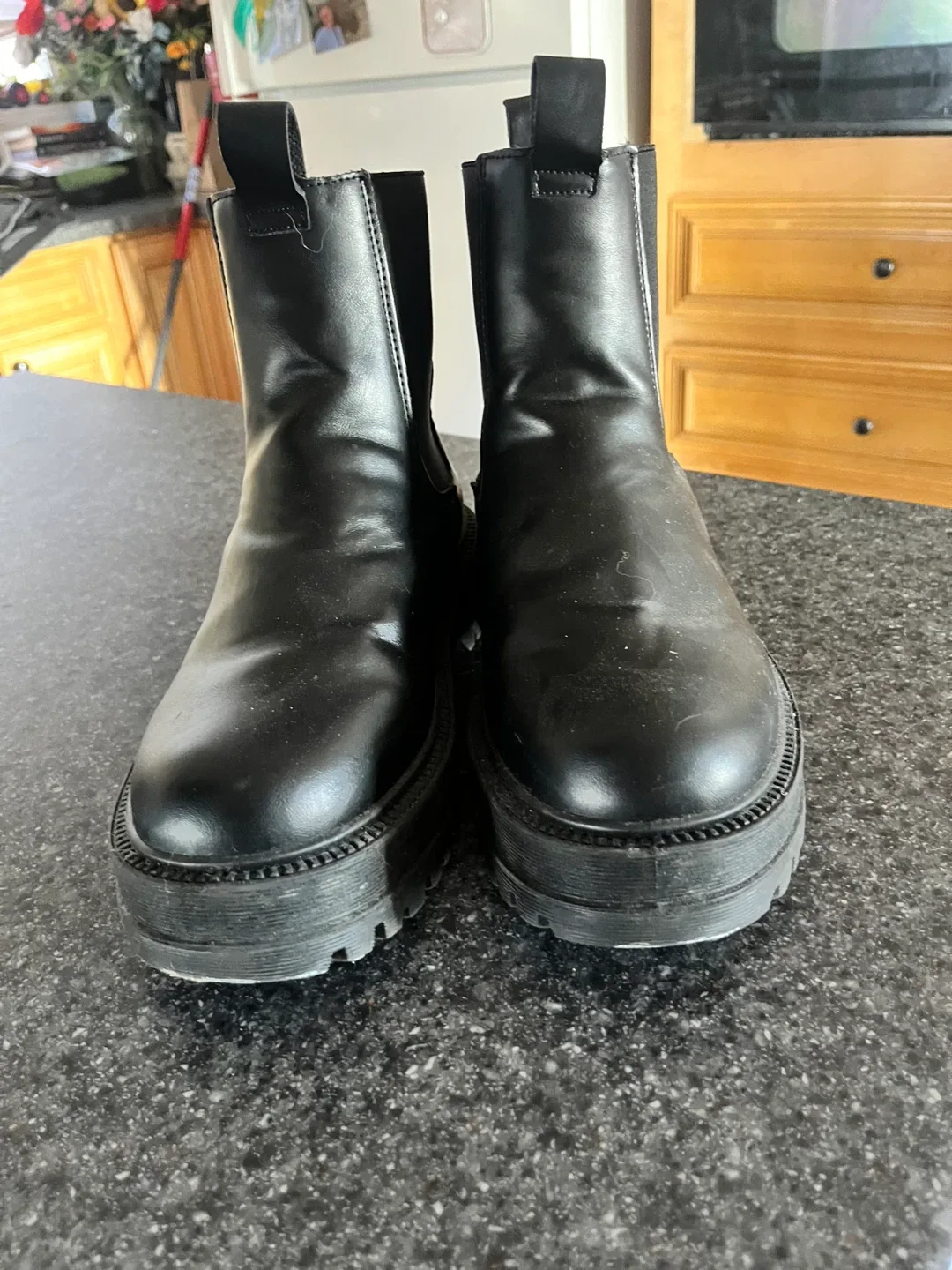 Black Chelsea Boots, Size 40 (10) image indicator(4)