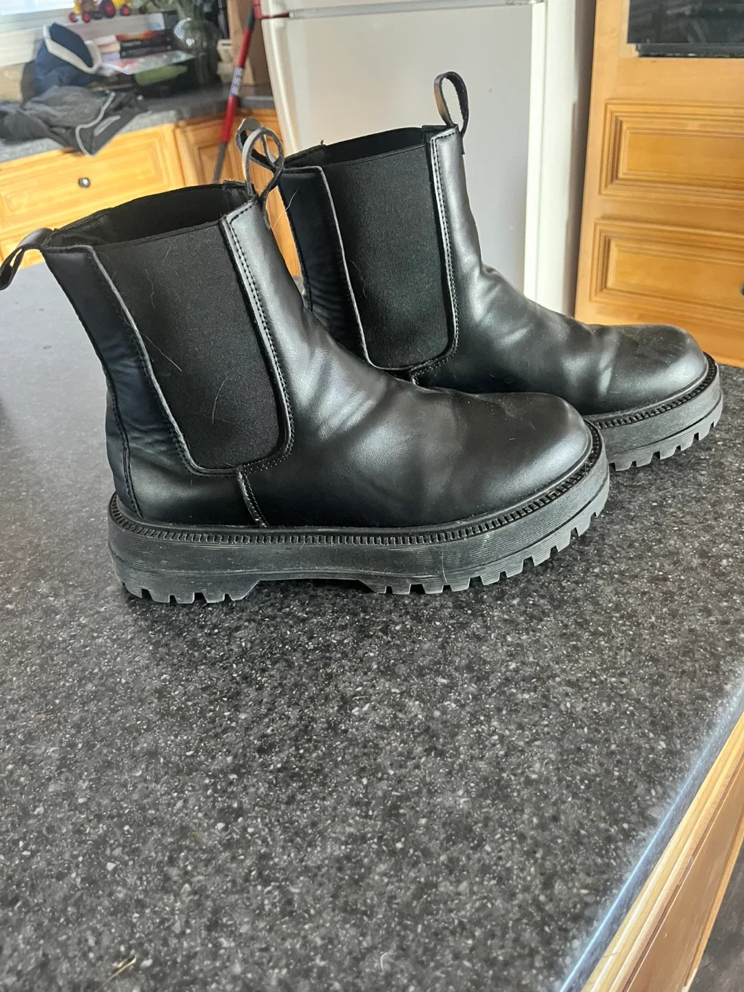 Black Chelsea Boots, Size 40 (10) image indicator(2)