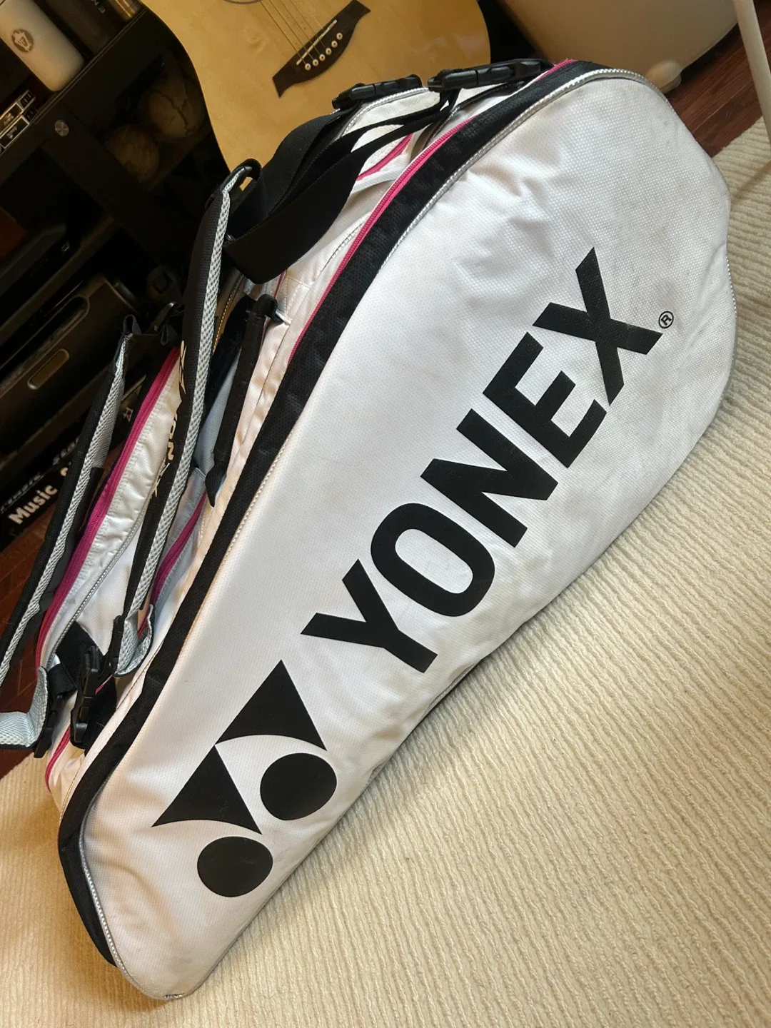 YONEX Pro 12-Racket Tennis Bag image indicator(5)