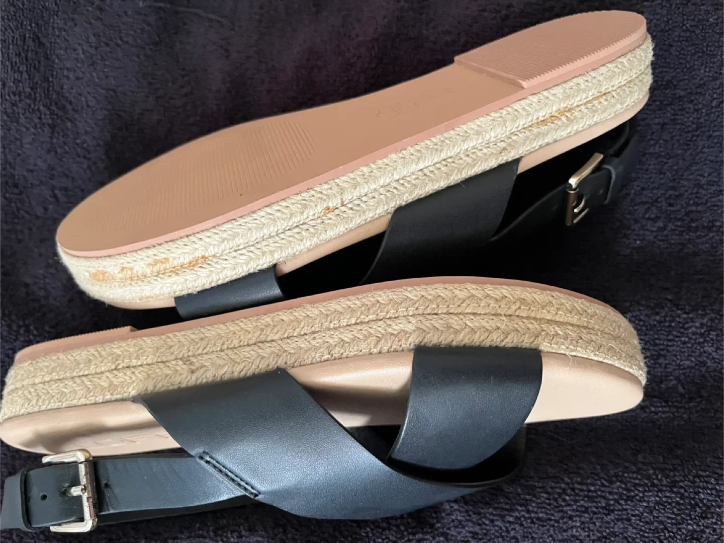 LOFT Black Criss Cross Sandals image indicator(3)