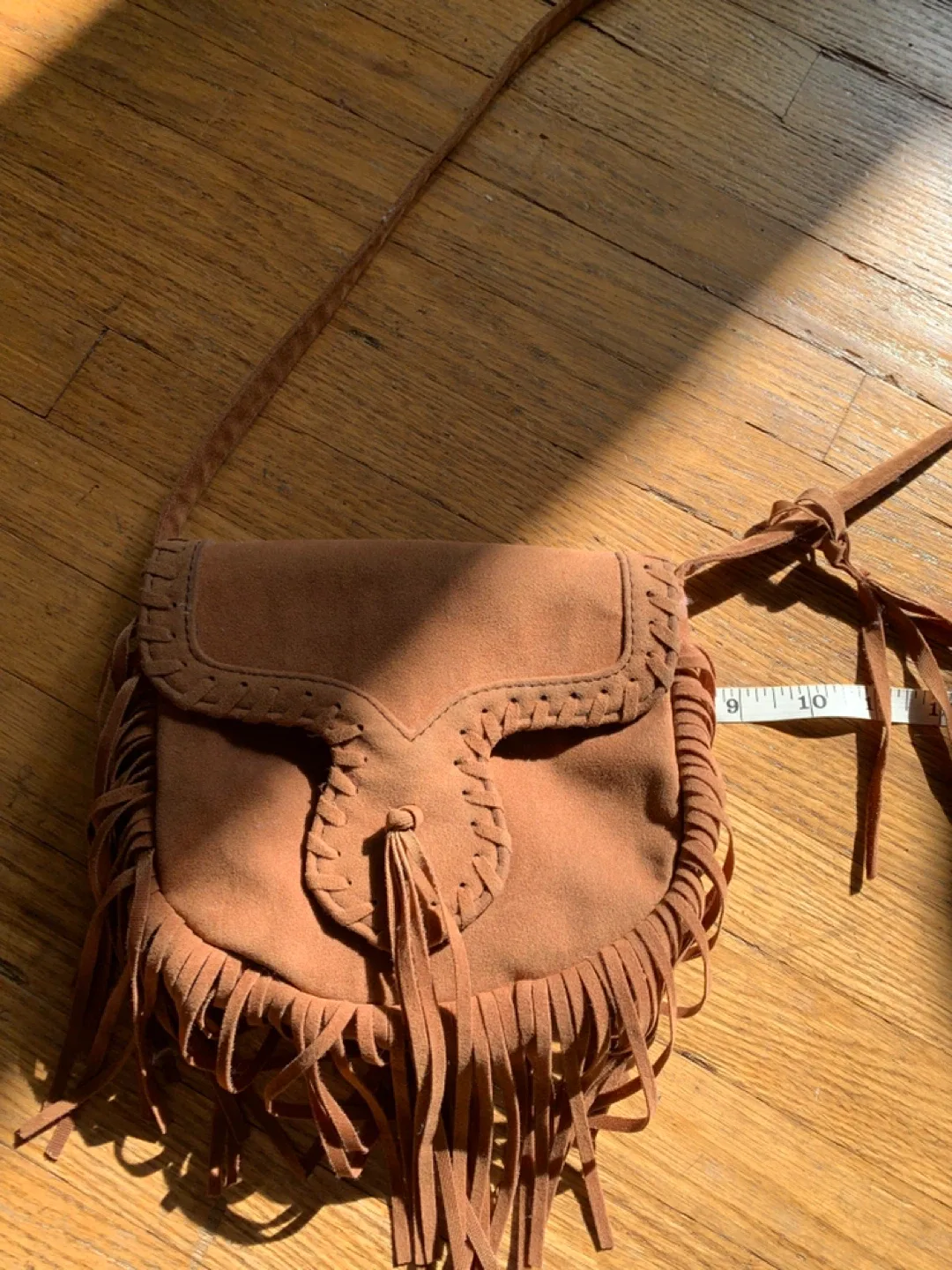 Sweet Genuine 1970’s Fringe Bag image indicator(2)