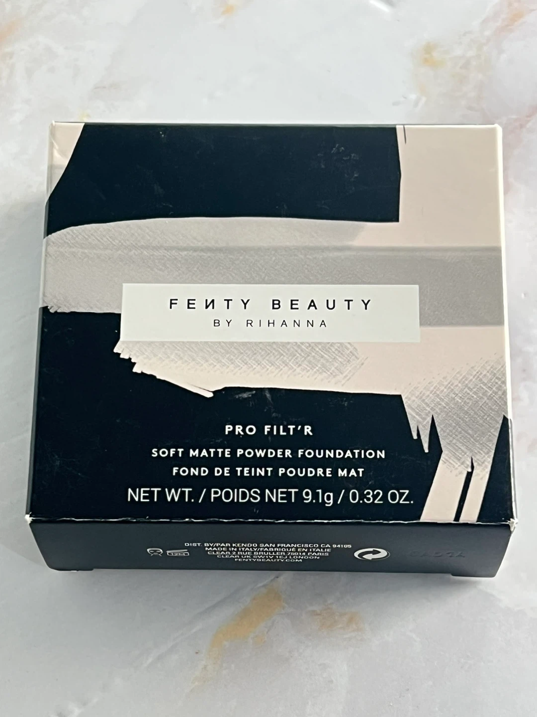 Fenty Beauty Pro Filt'r Soft Matte Powder Foundation - Shade 105 - photo 3