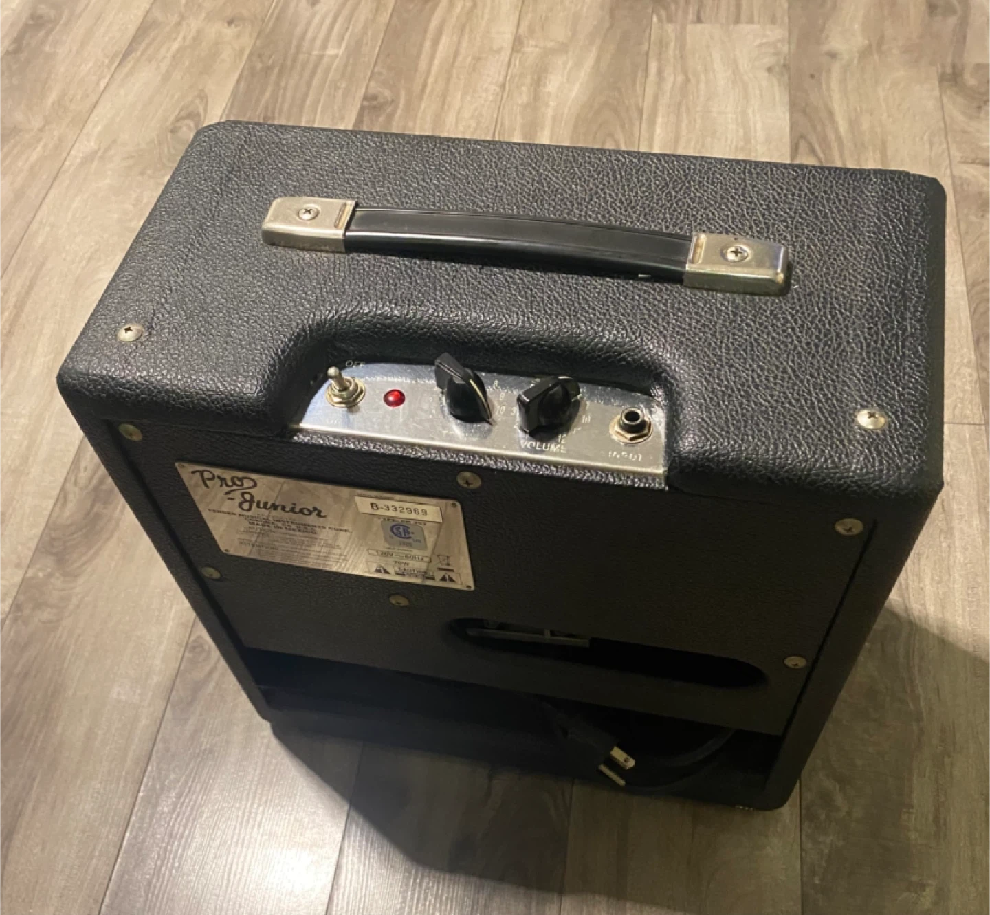 Fender Pro Junior Guitar Amplifier - photo 2