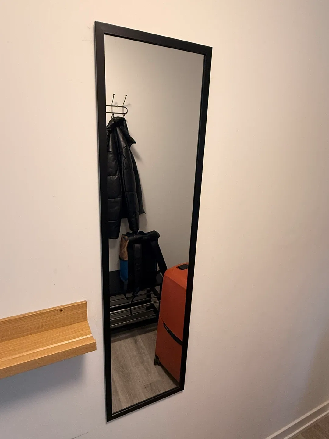 IKEA Wall Mirror - Minimalist design thumbnail