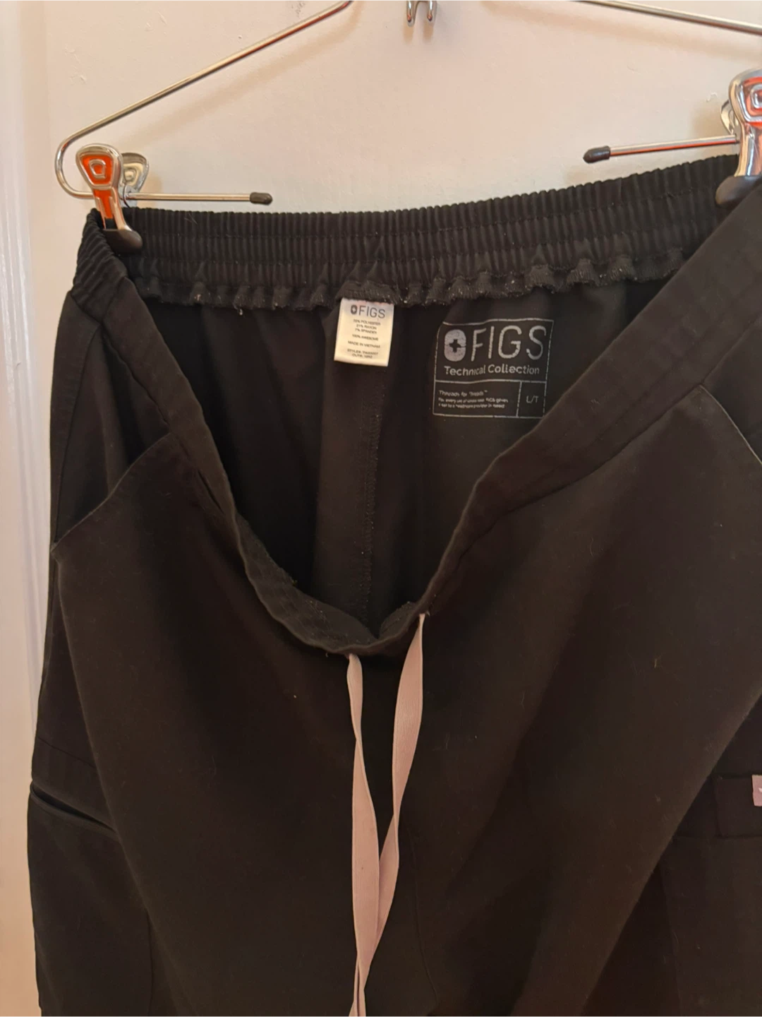 FIGS Technical Collection Black Scrub Pants L/T