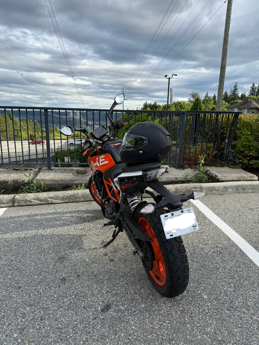 KTM Duke 390 Motorcycle - photo 4