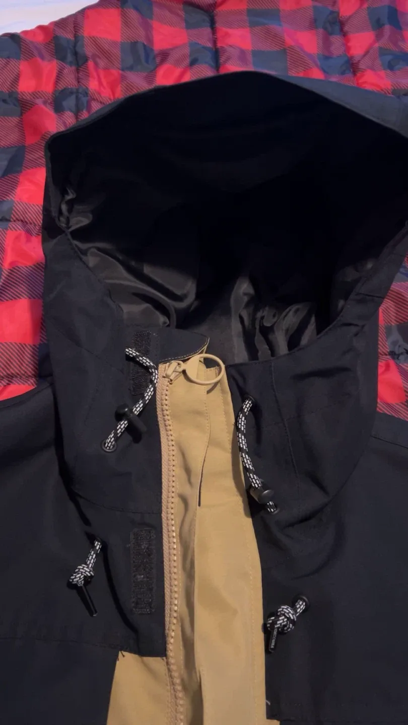 DC Snowboard Jacket - Size L image indicator(3)