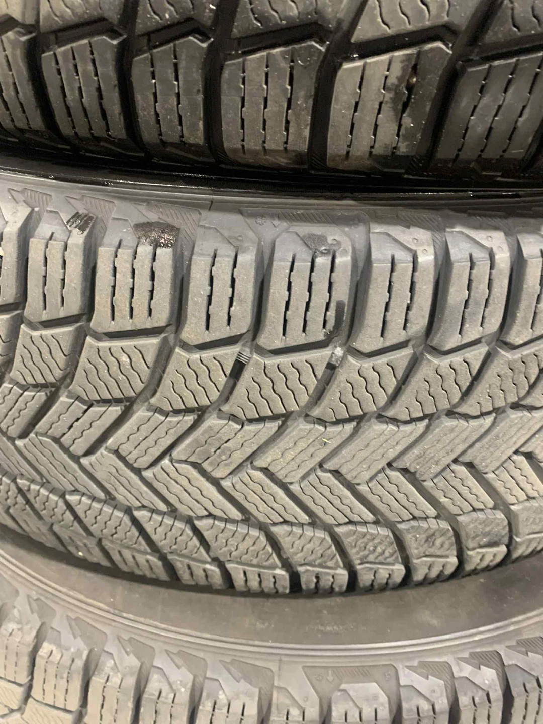 Michelin X-ICE snow suv tires - photo 3