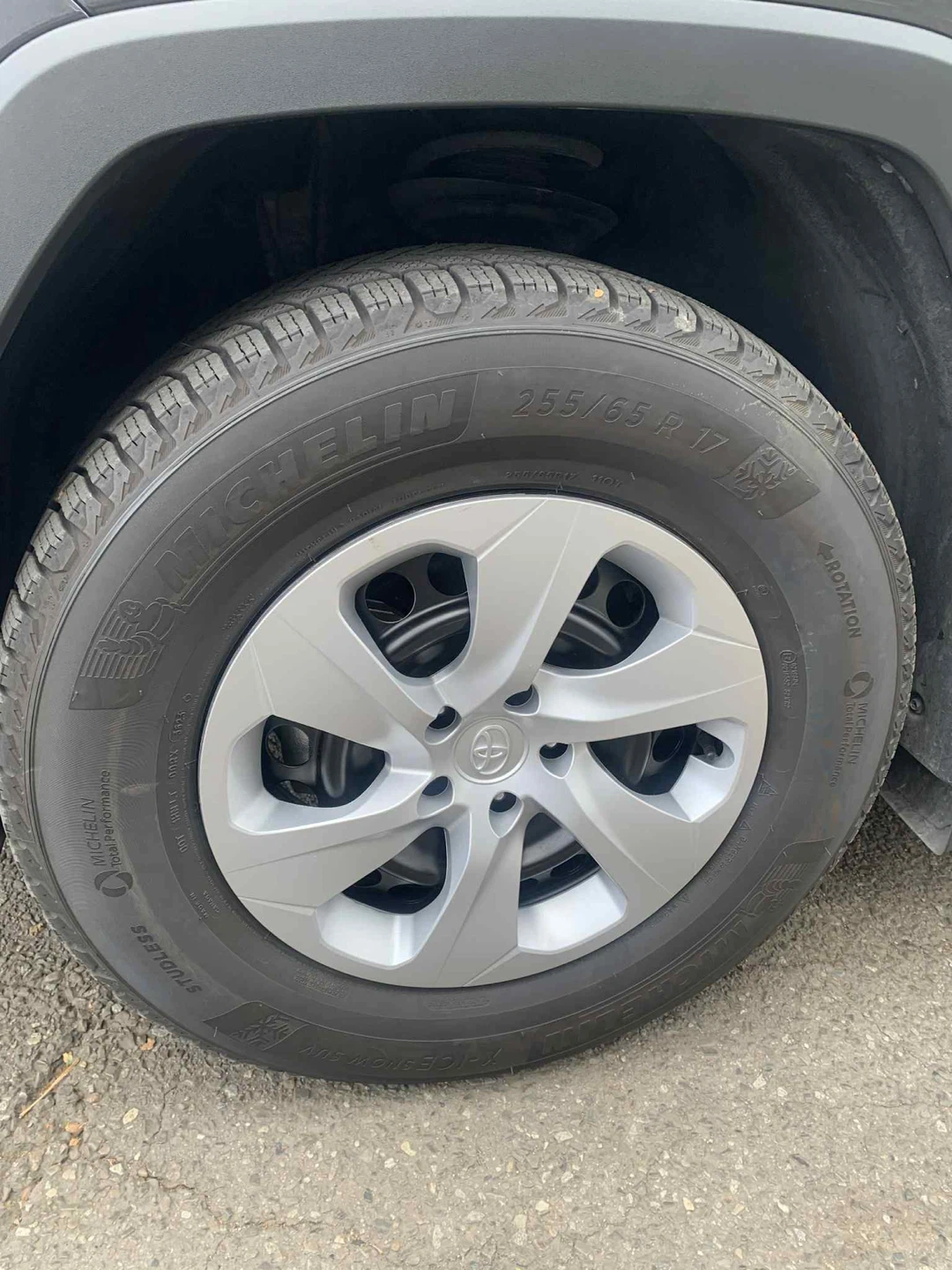 Michelin X-ICE snow suv tires - photo 4