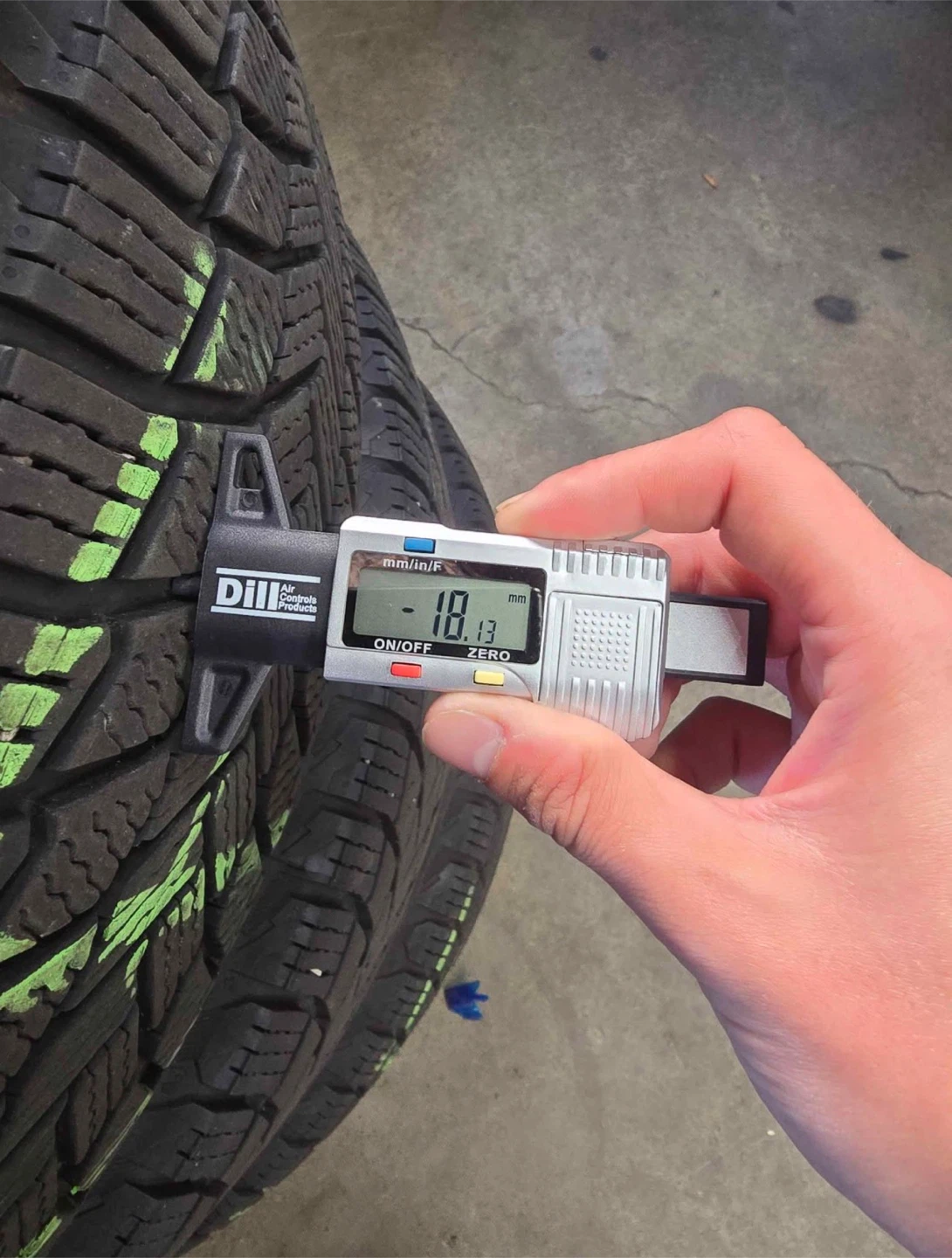 Michelin X-ICE snow suv tires - photo 5