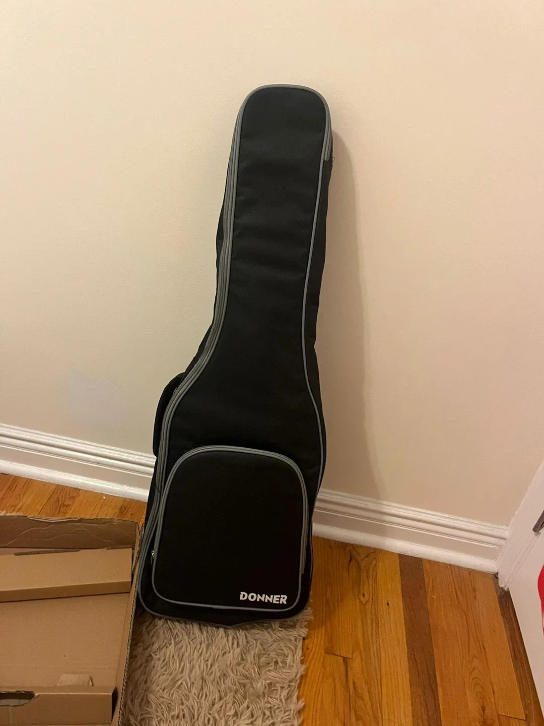 Donner DST-152 Electric Guitar w/ Amp & Case image indicator(3)