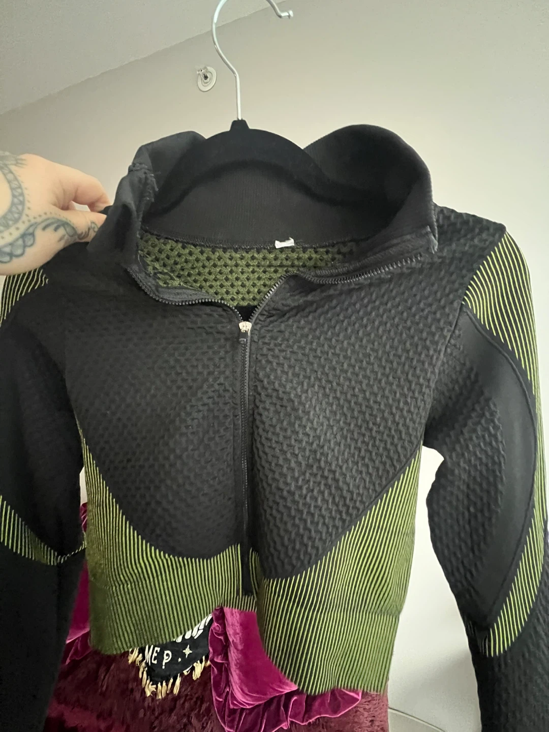 Matching Activewear Set - Olive Green & Black Gym yoga M-L - photo 2