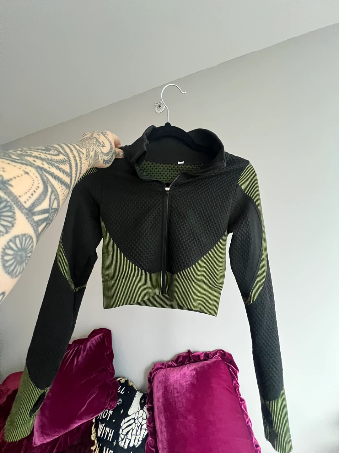 Matching Activewear Set - Olive Green & Black Gym yoga M-L