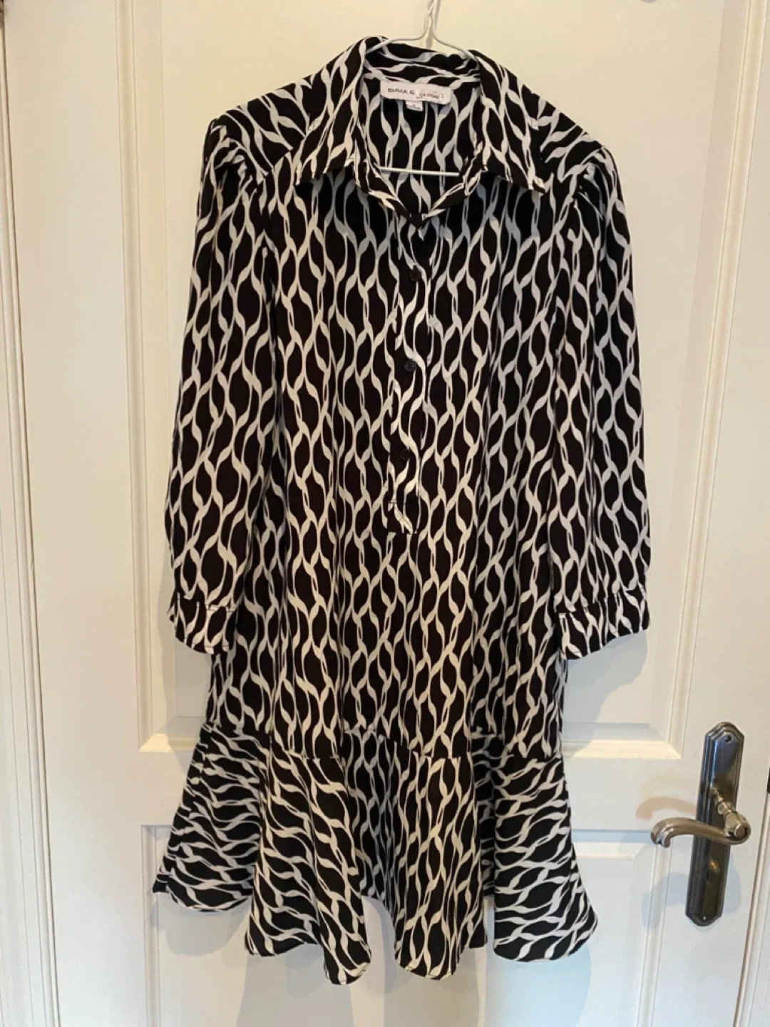 Emma & Chloe Black & White Patterned Dress thumbnail