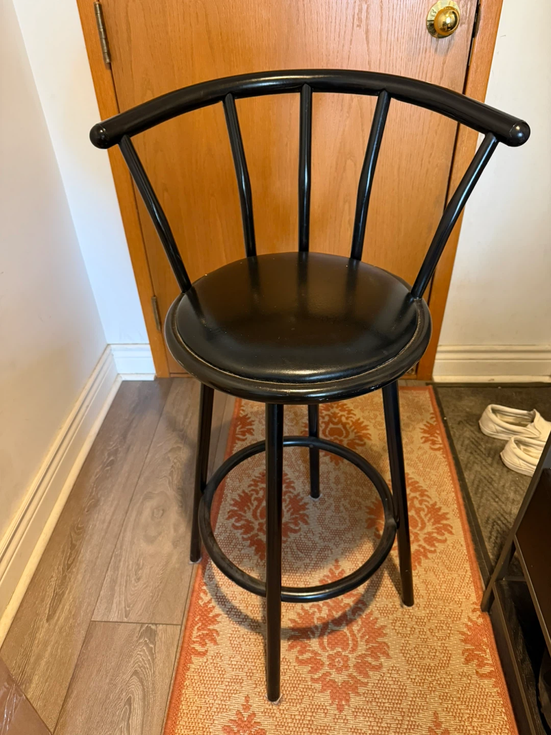 Black Swivel Bar Stool