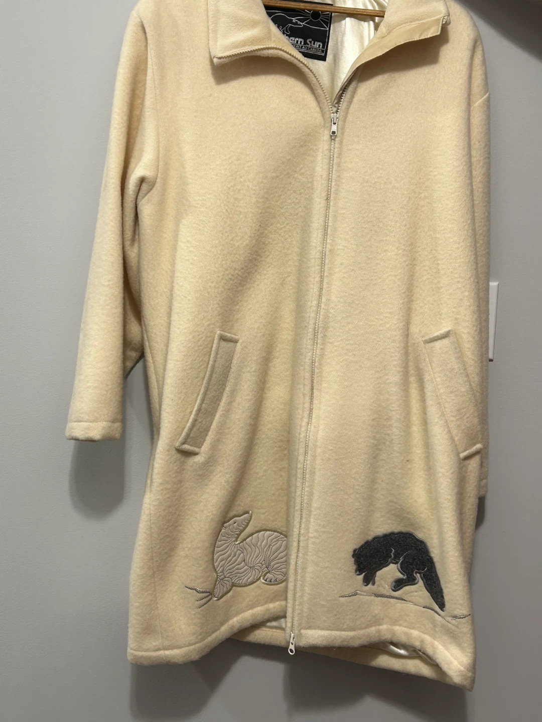Northern Sun Wool Coat - Size L - photo 2